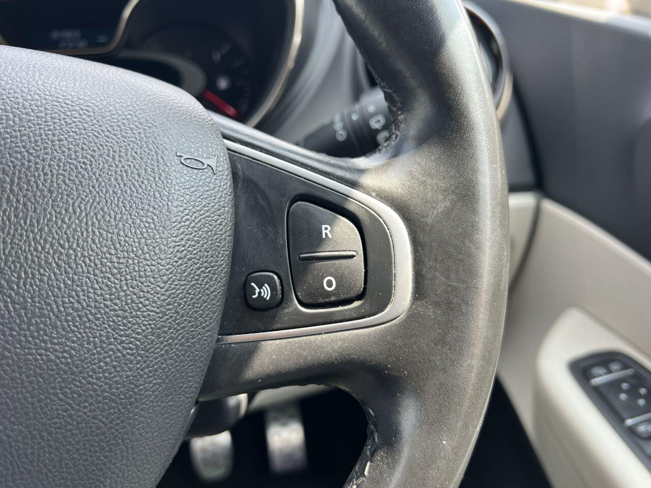 Renault Captur view 55