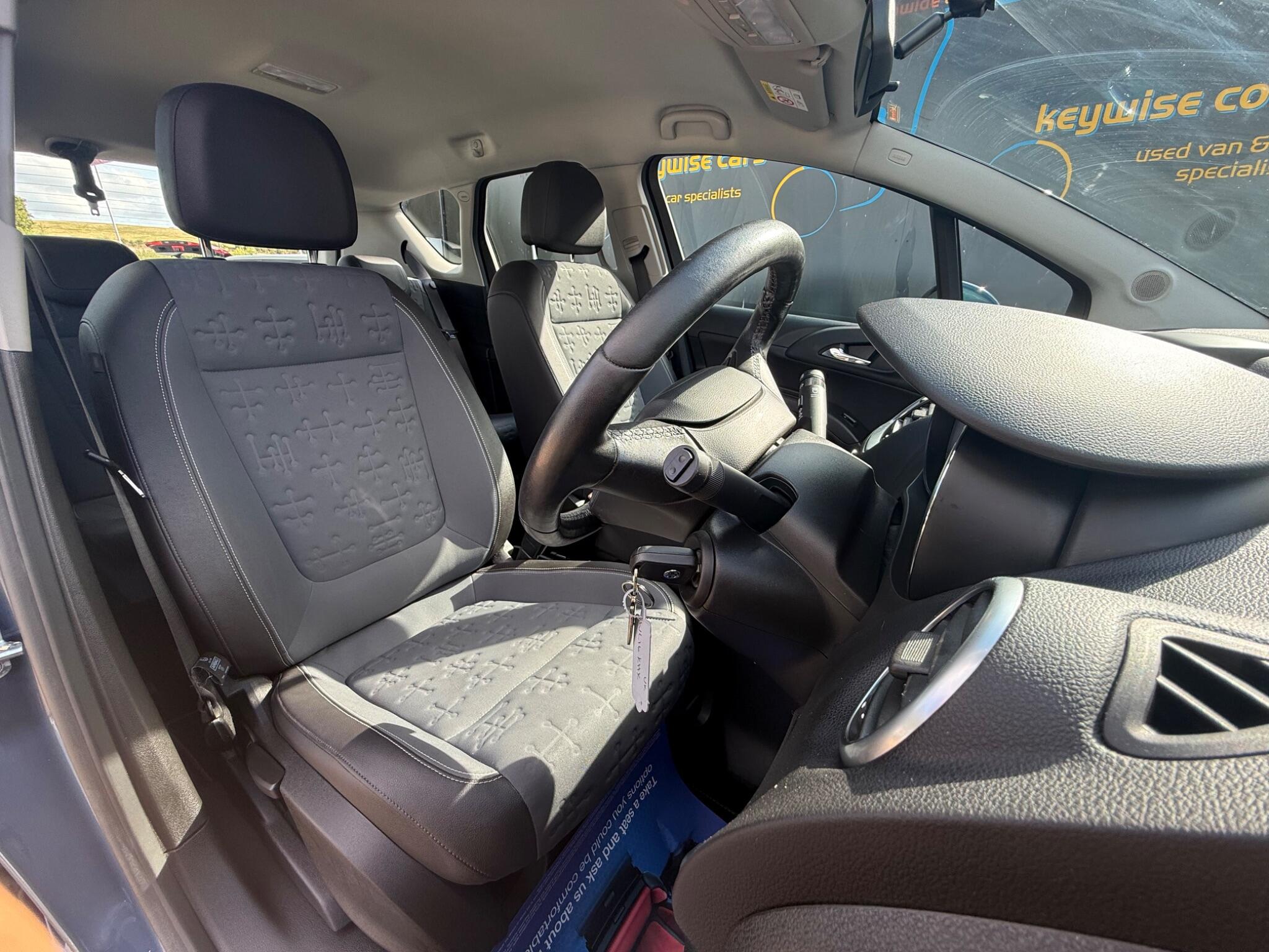 Vauxhall Meriva view 19