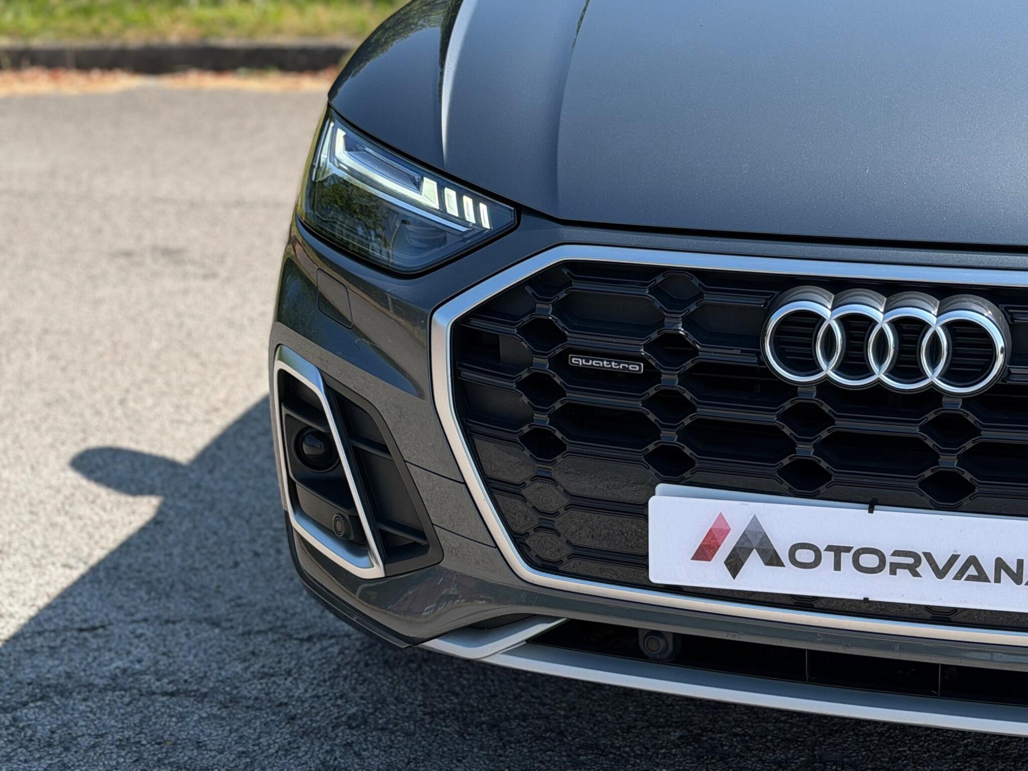Audi Q5 view 47