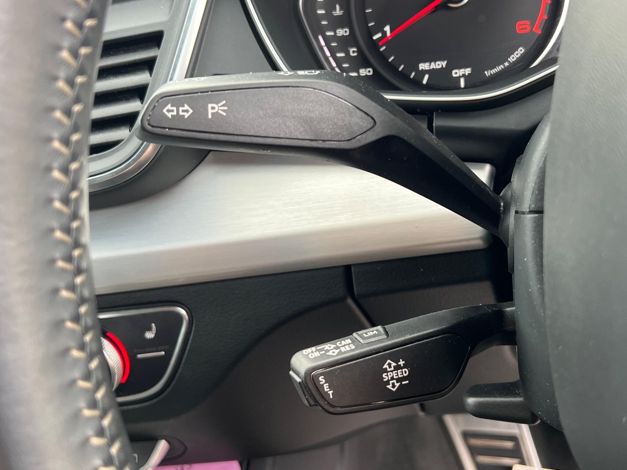 Audi Q5 view 25