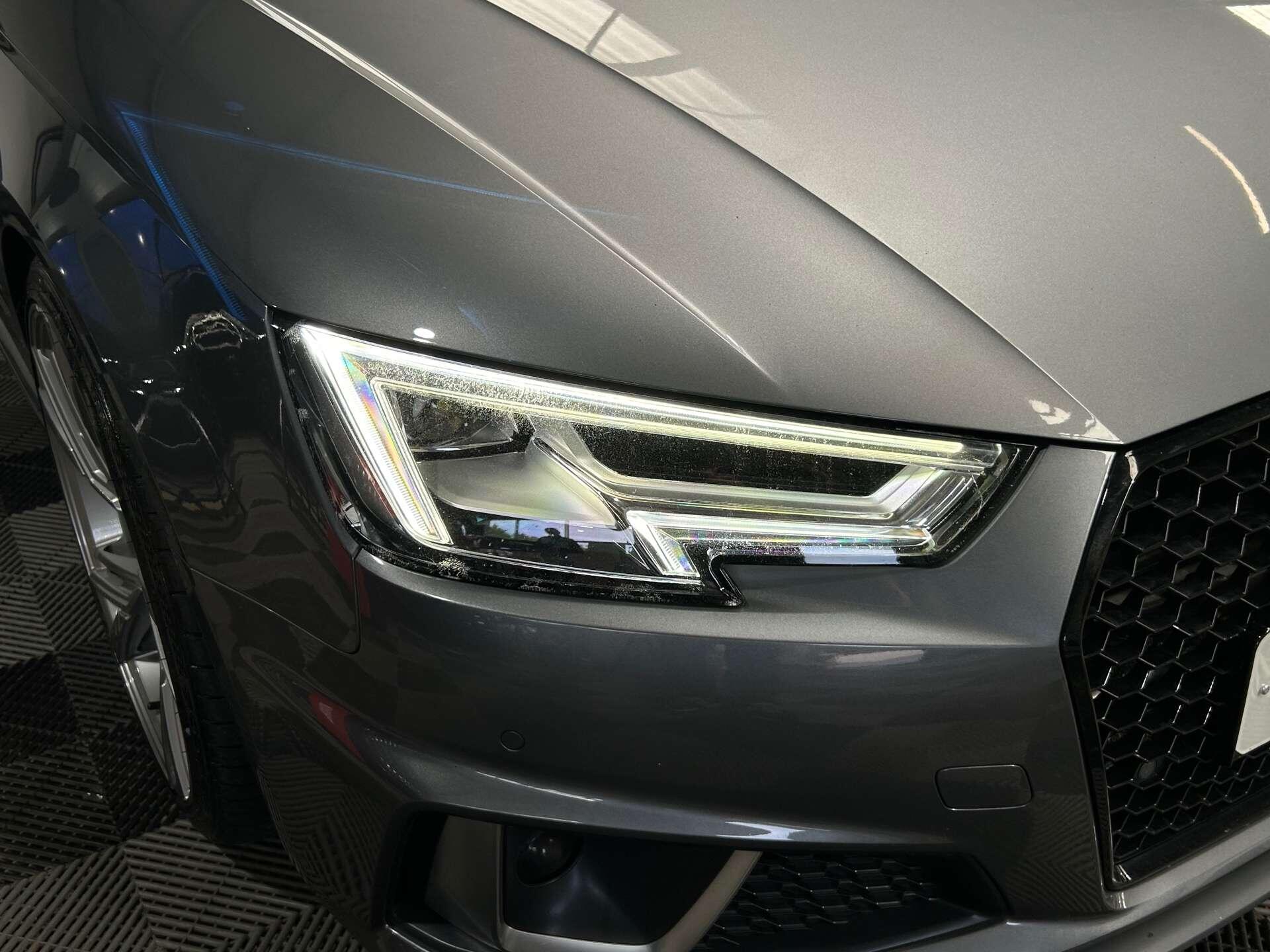 Audi A4 view 6