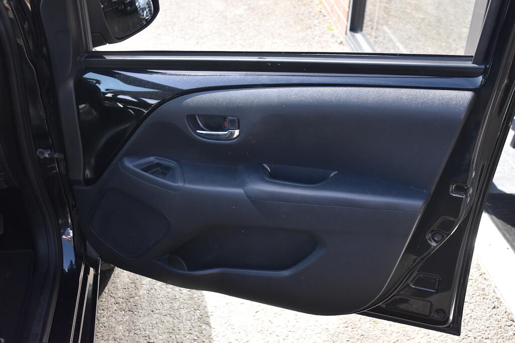 Toyota Aygo view 27