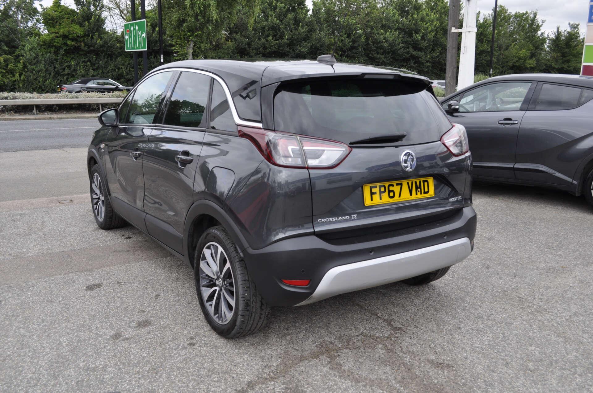 Vauxhall Crossland X view 7