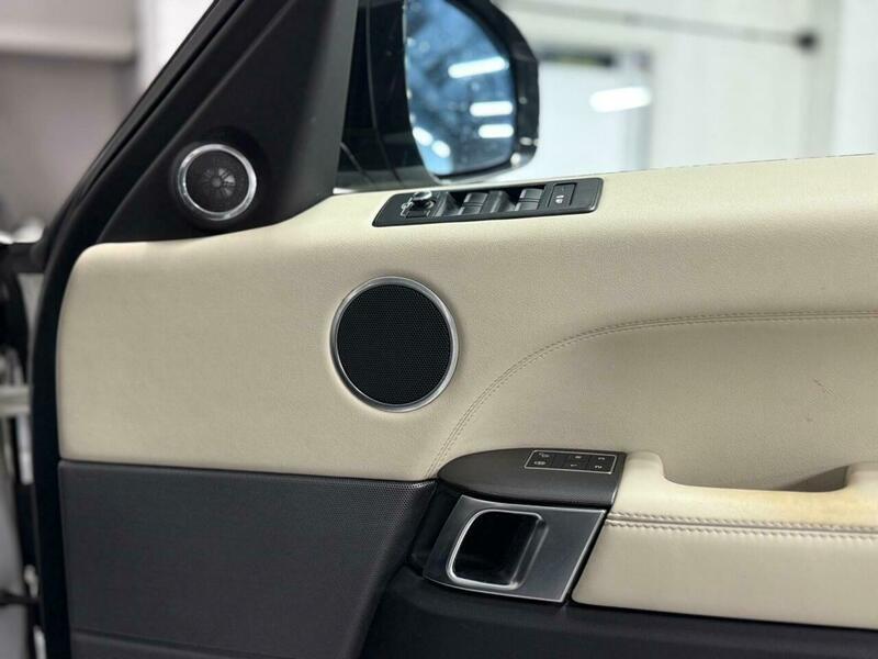 2017 Land Rover Range Rover Sport 3.0 SD V6 HSE Dynamic Auto 4WD Euro 6 (s/s) 5dr • 97,500 miles image 26