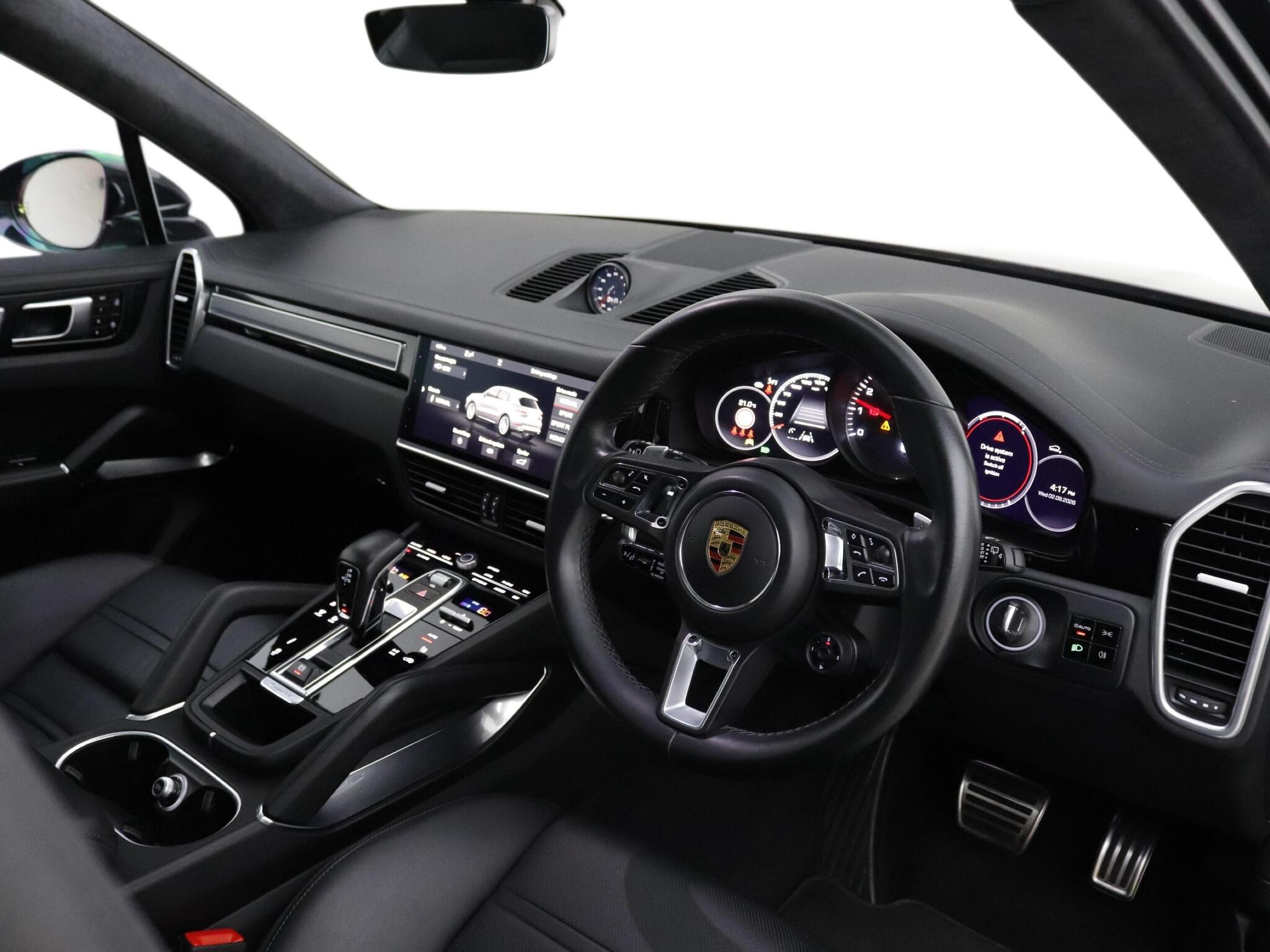 Porsche Cayenne view 9