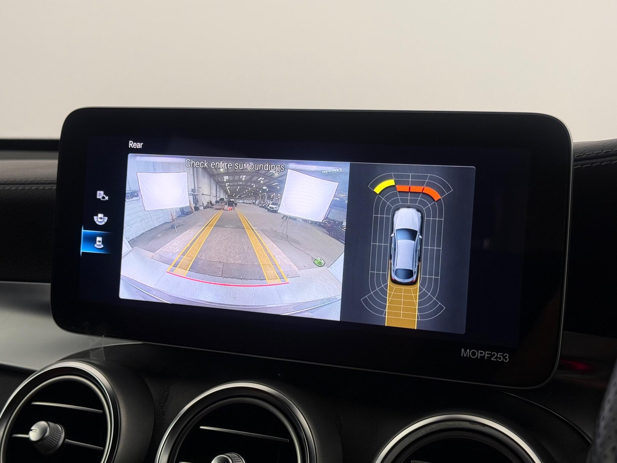Mercedes-Benz GLC view 23