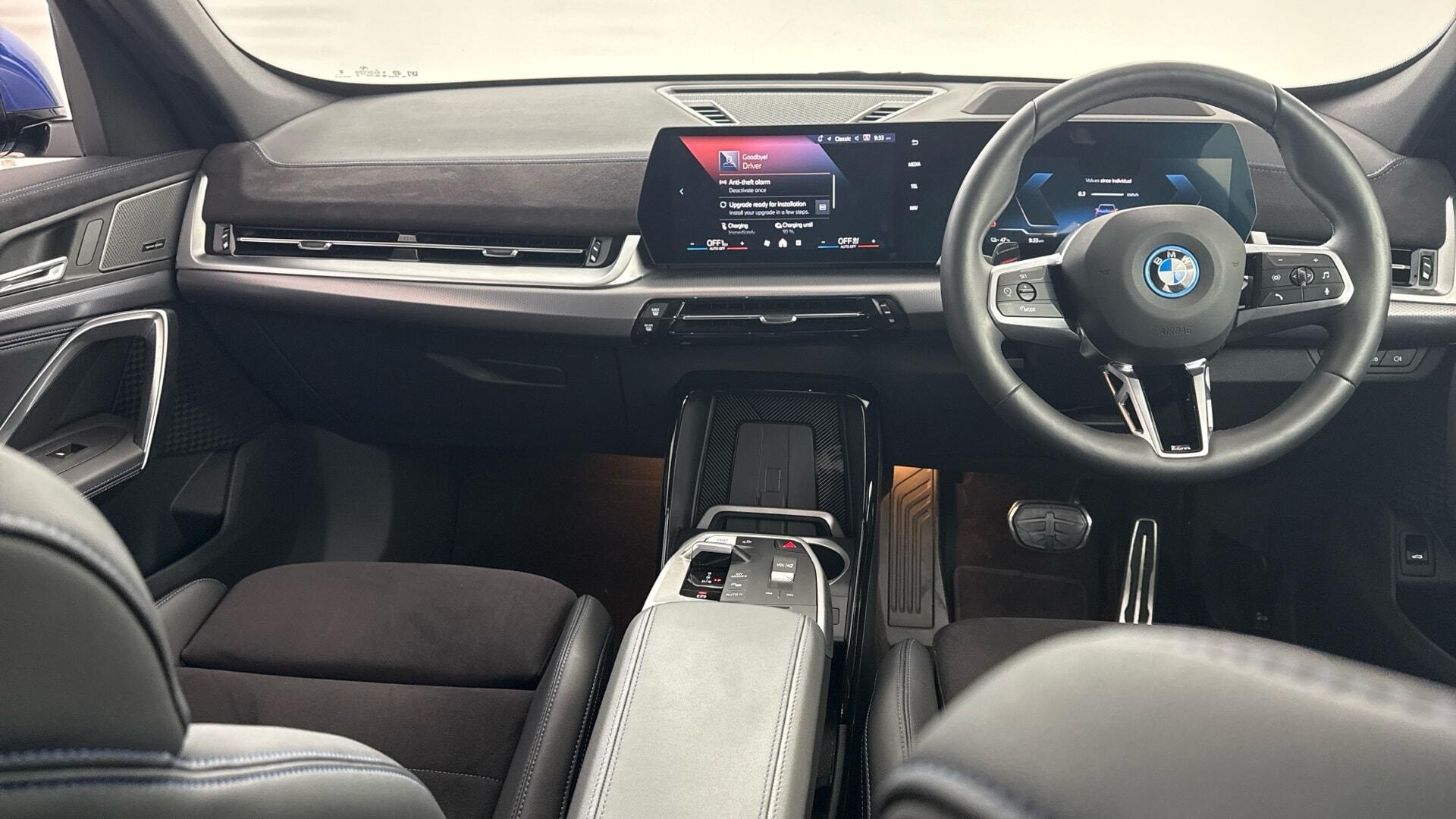 BMW iX1 view 4