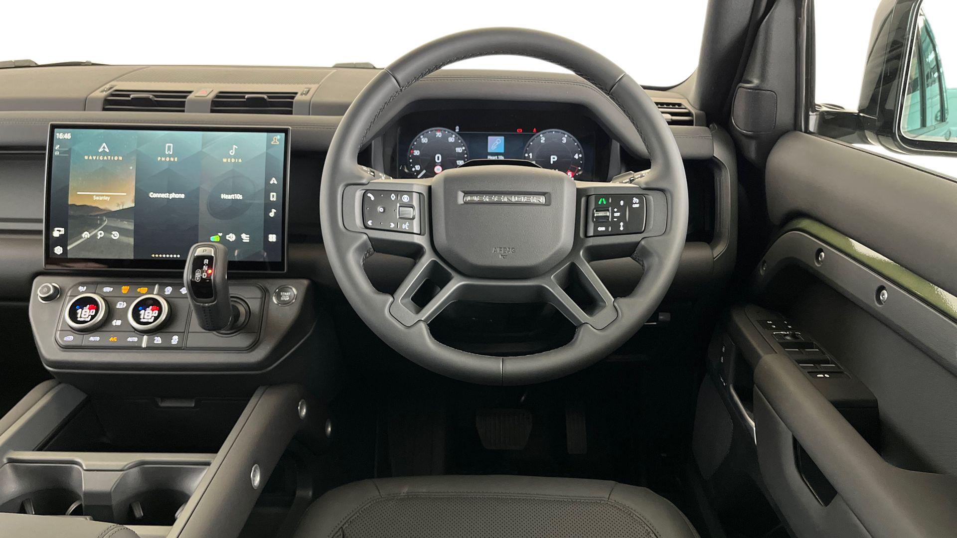 Land Rover Defender view 18