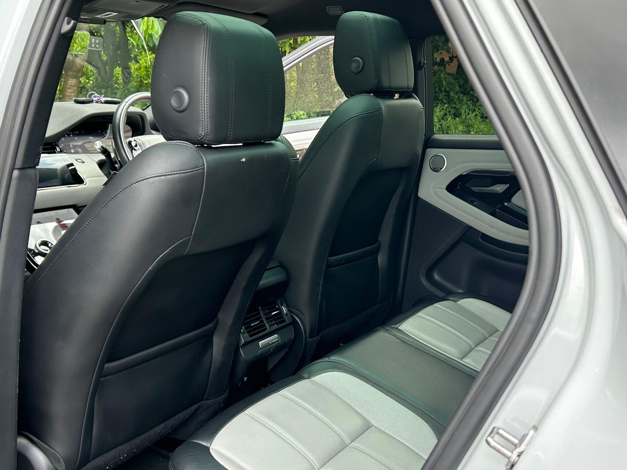 Land Rover Range Rover Evoque view 34