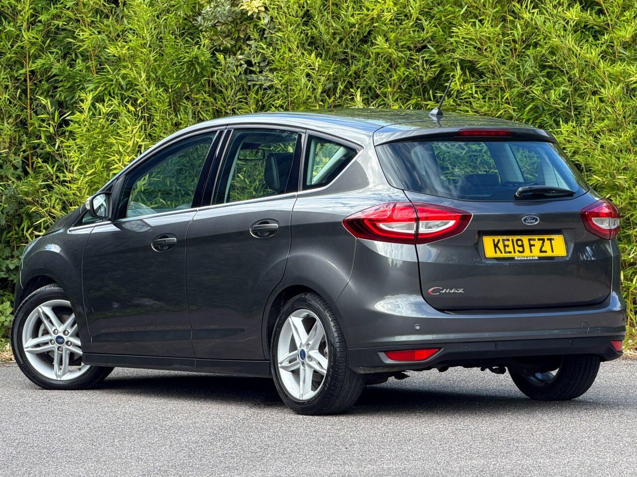 Ford C-Max view 2