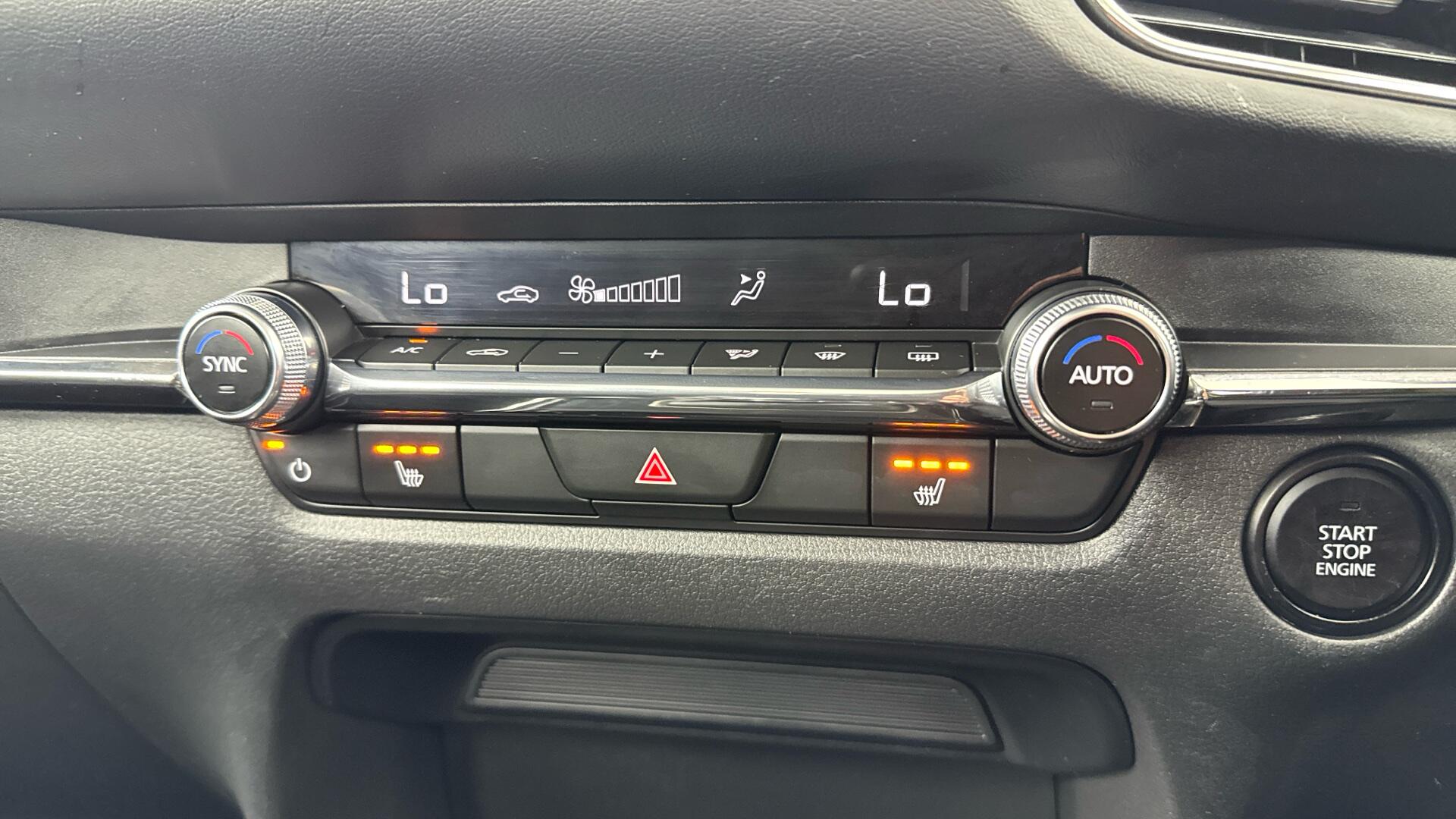 Mazda CX-30 view 34