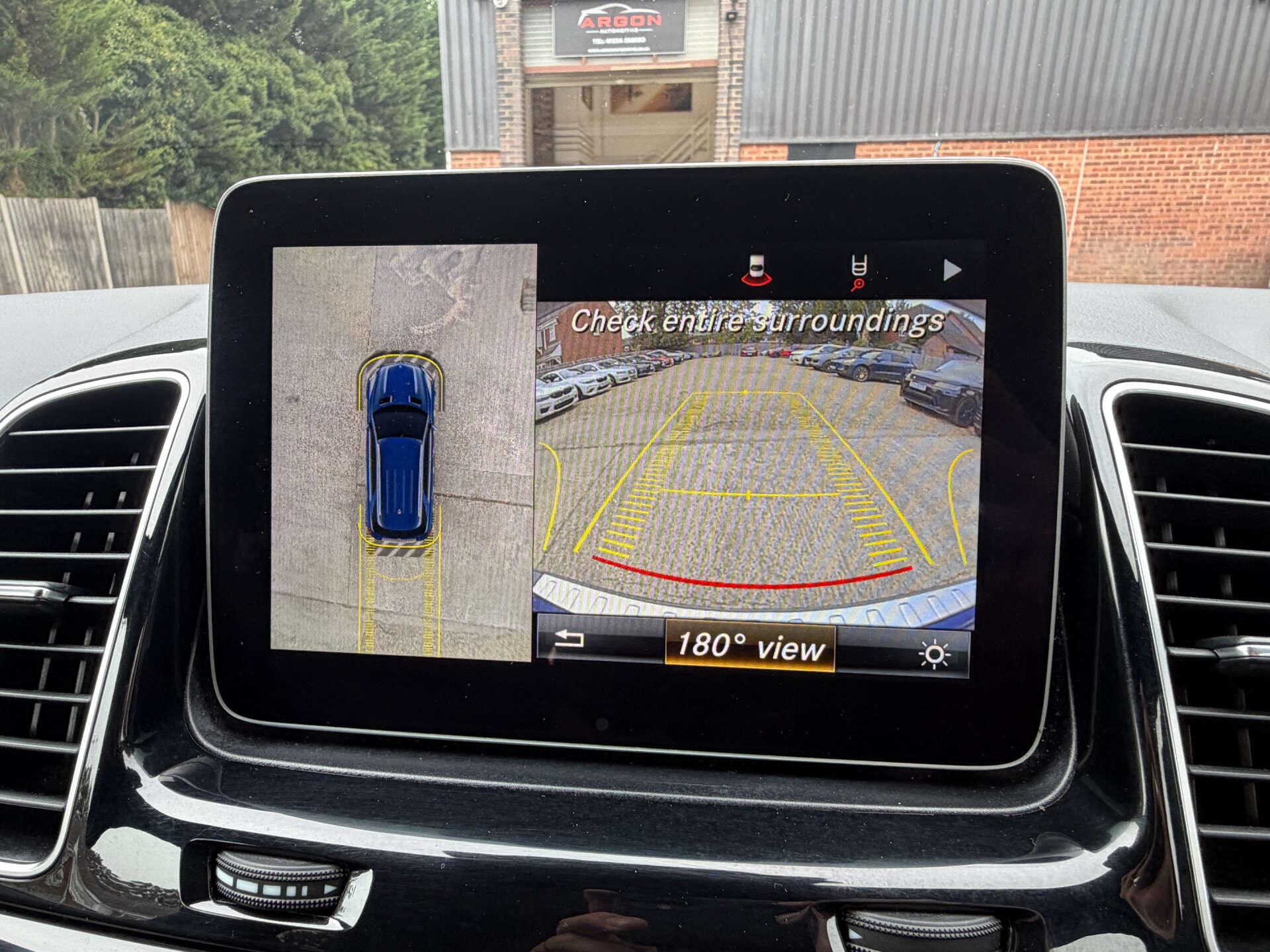 Mercedes-Benz Gle view 40