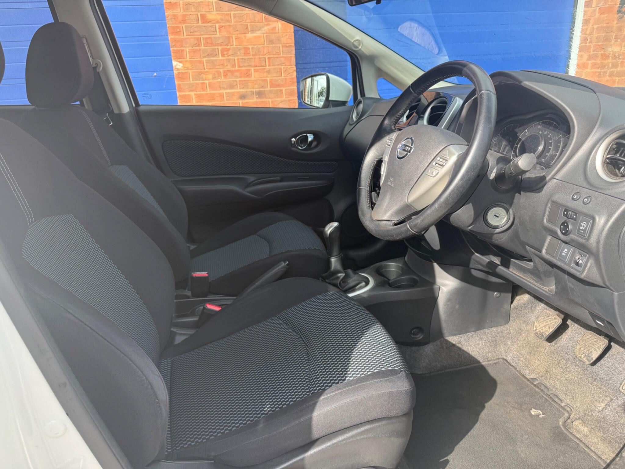 Nissan Note view 10