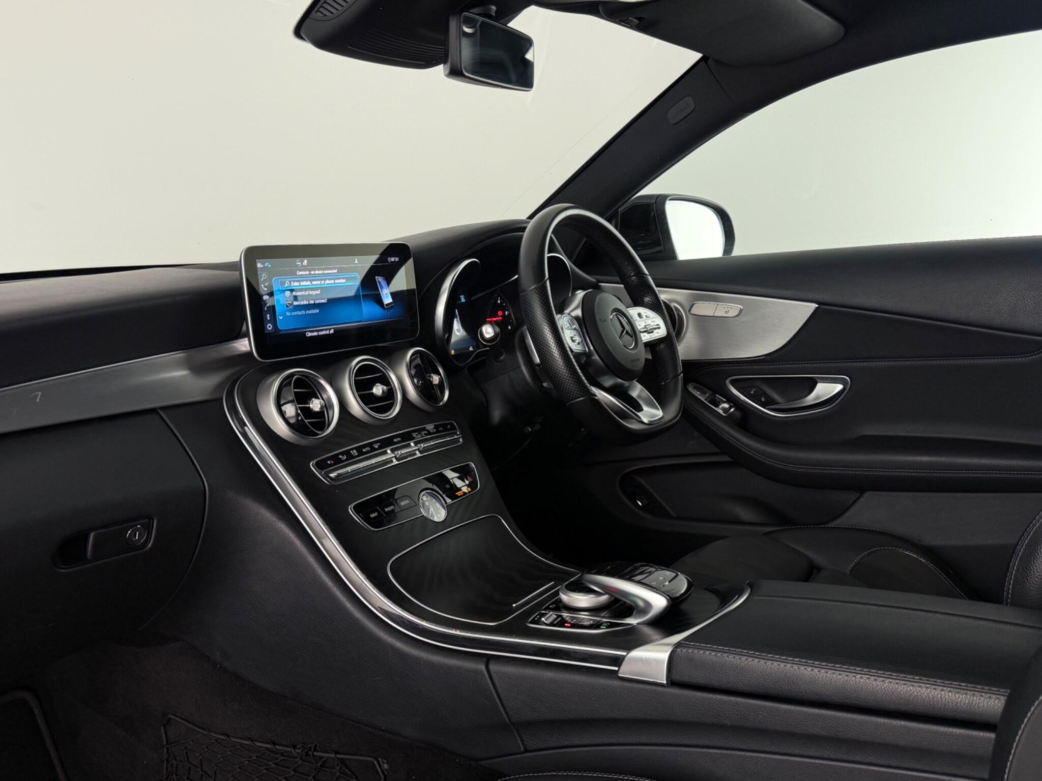 Mercedes-Benz C-Class view 12