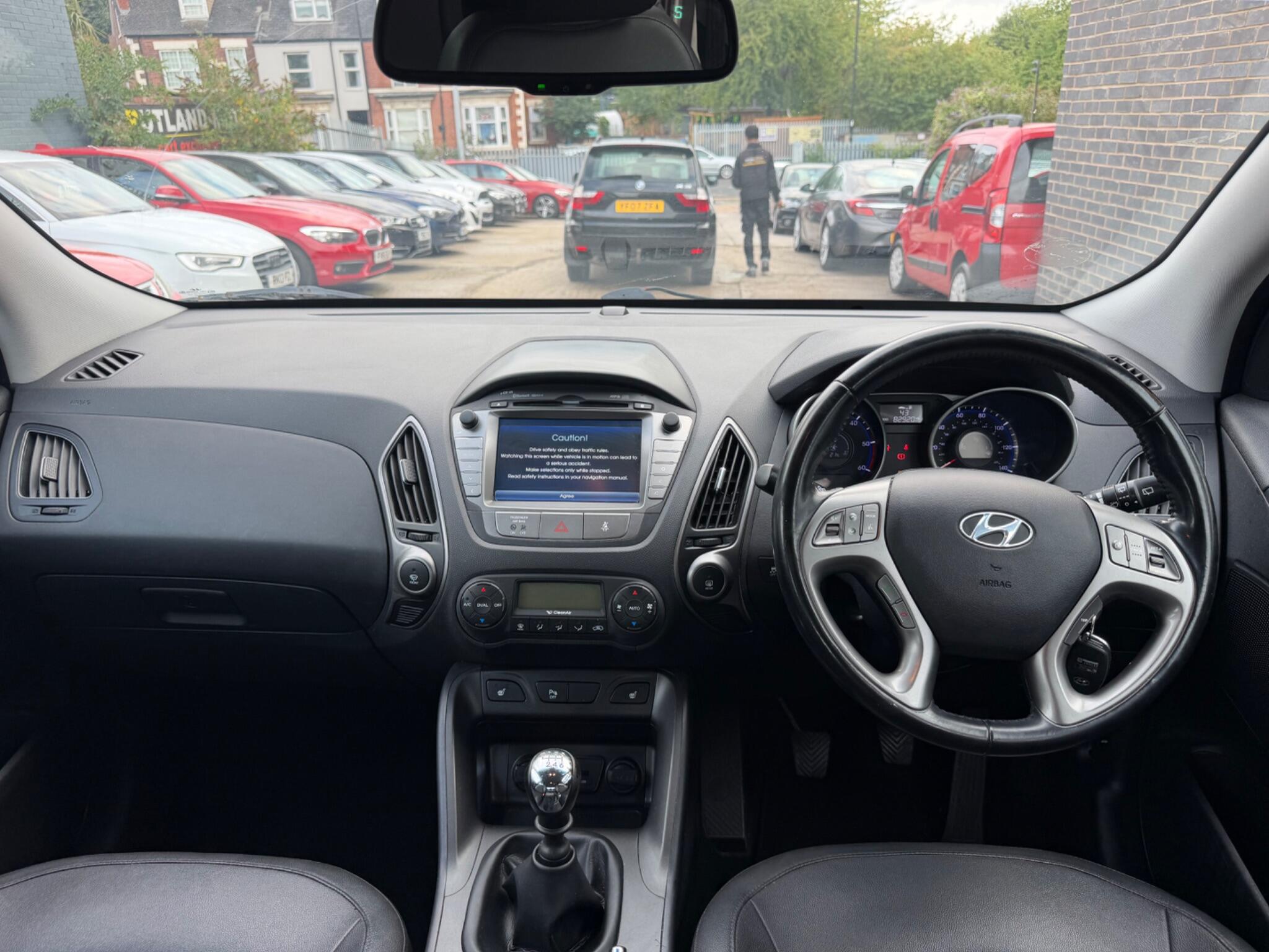 Hyundai Ix35 view 24