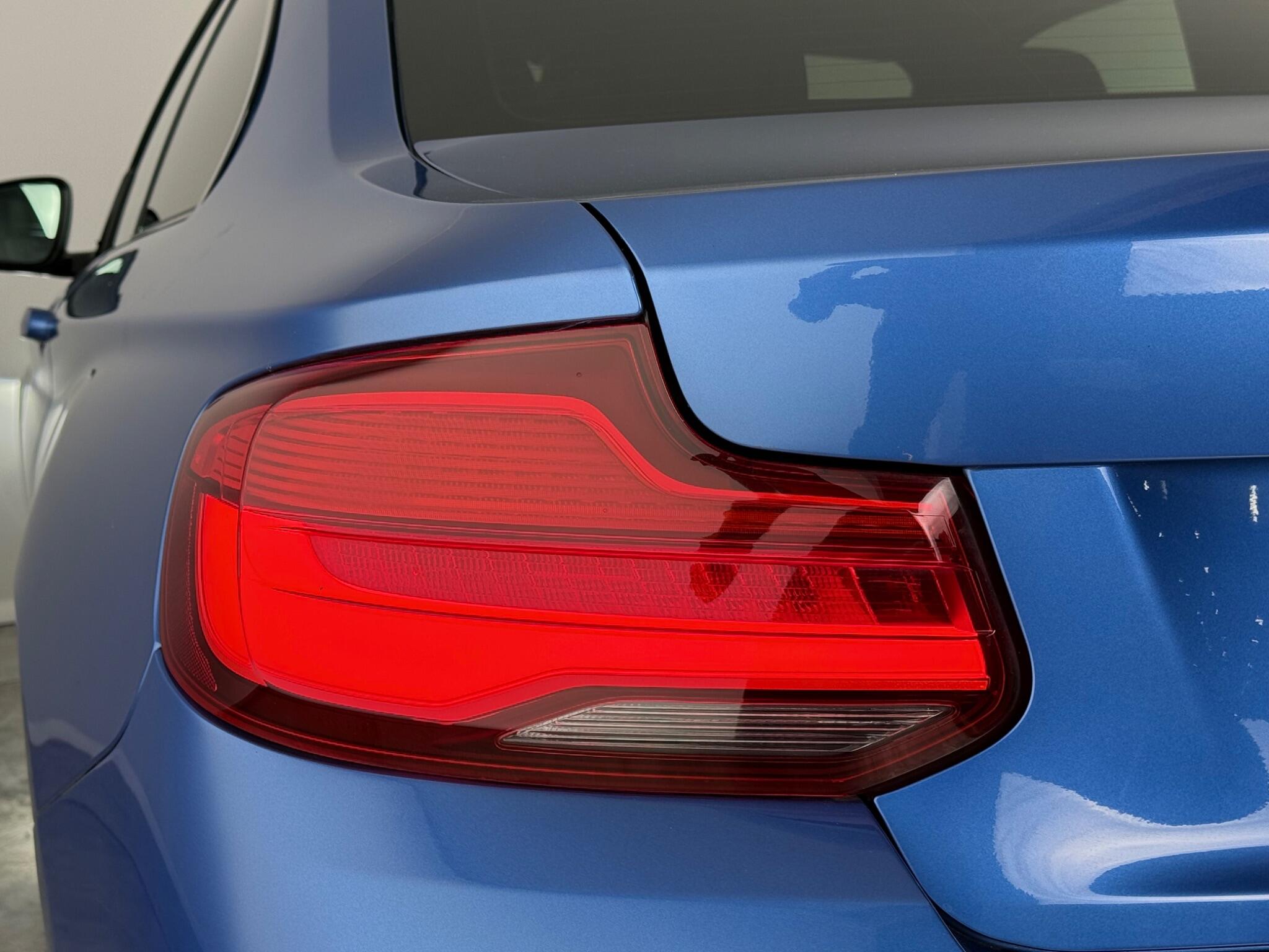 BMW 2 Series view 11