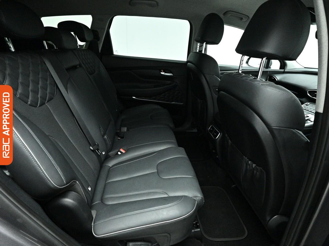 Hyundai Santa Fe view 13