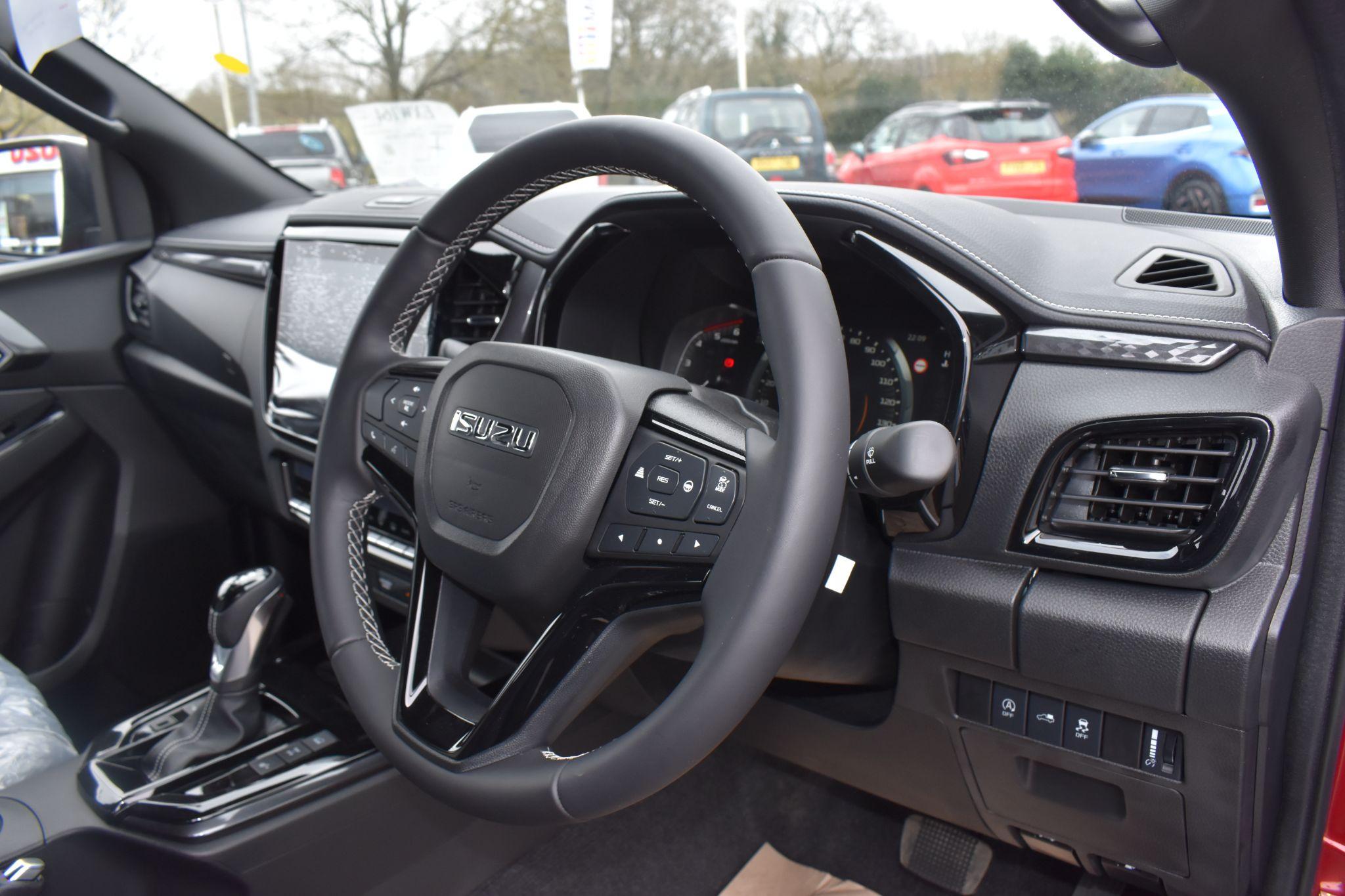 D-Max - 1.9 TD V-Cross Auto 4WD Euro 6 (s/s) 4dr - Image 9