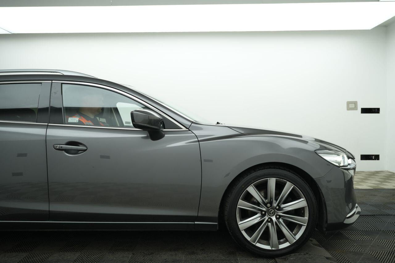 Mazda Mazda6 view 3