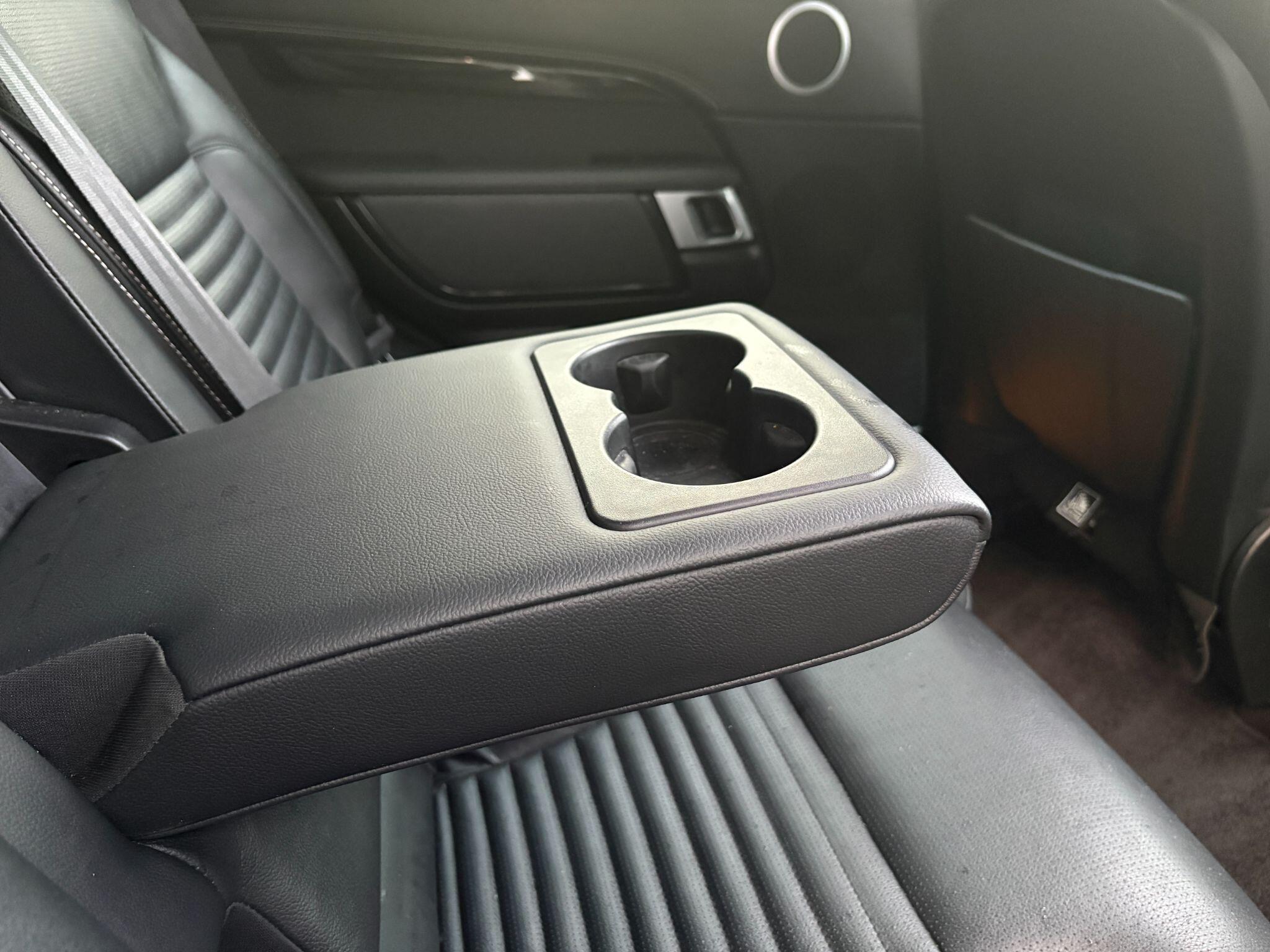 Land Rover Discovery 3 view 45