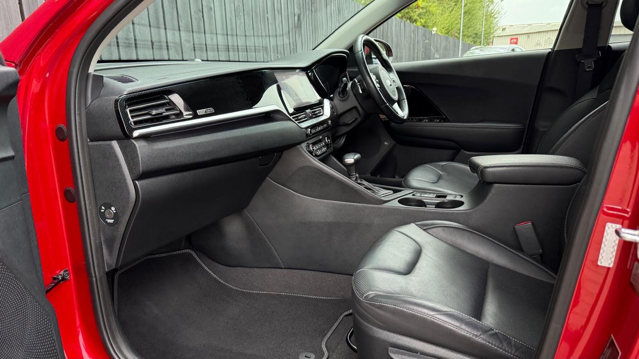 Kia Niro view 24