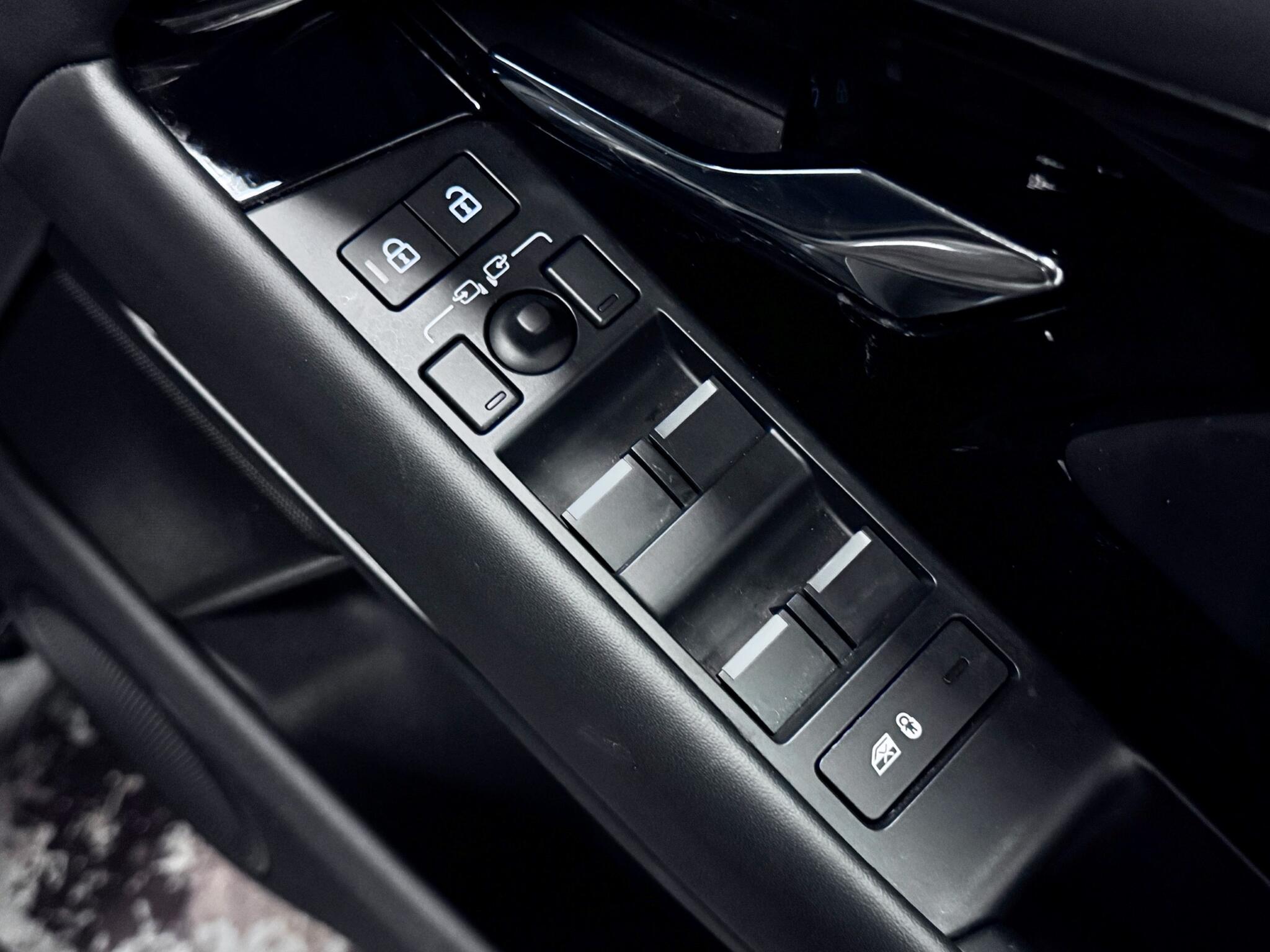 Land Rover Range Rover Evoque view 17