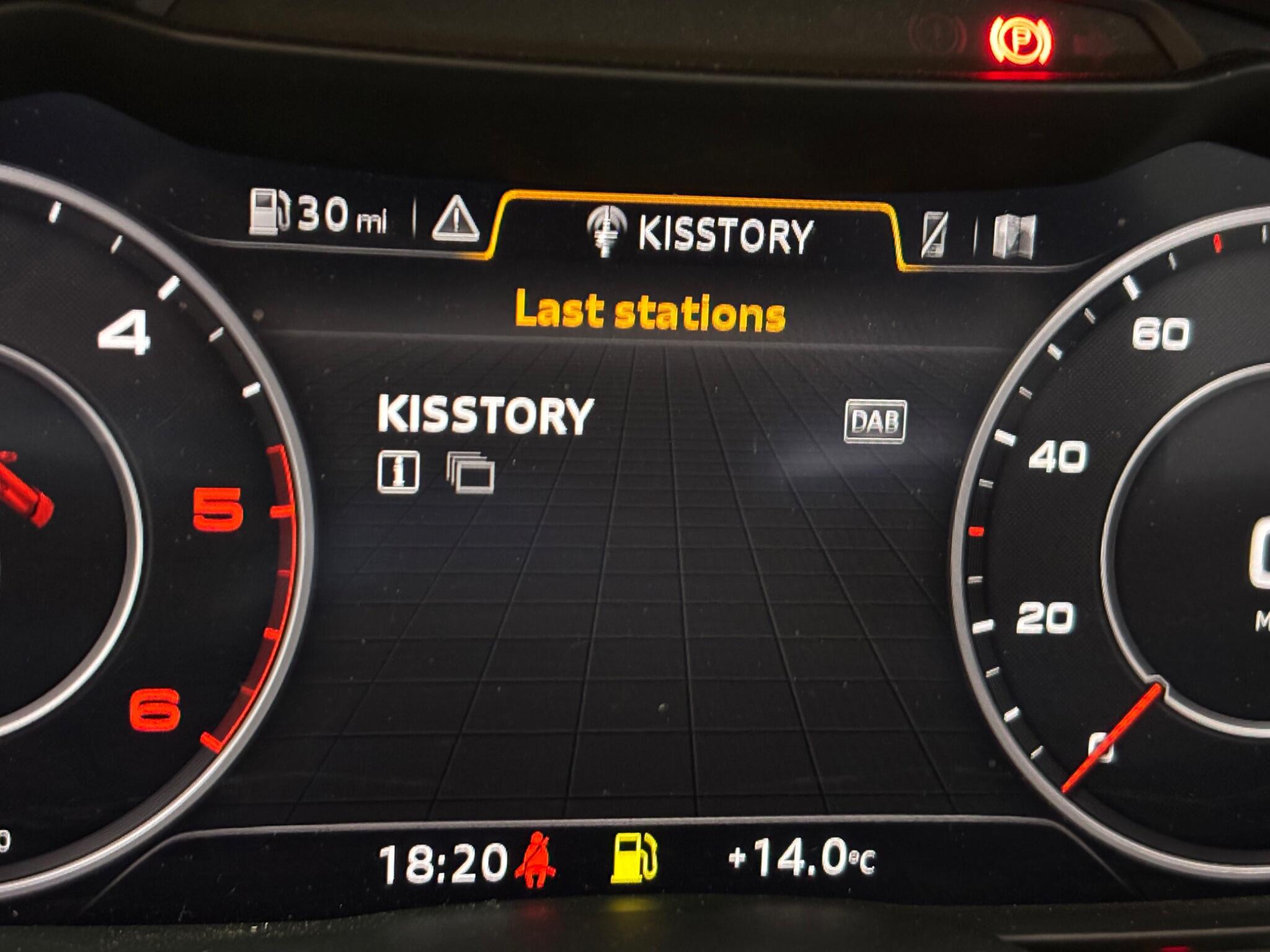 Audi TT view 13