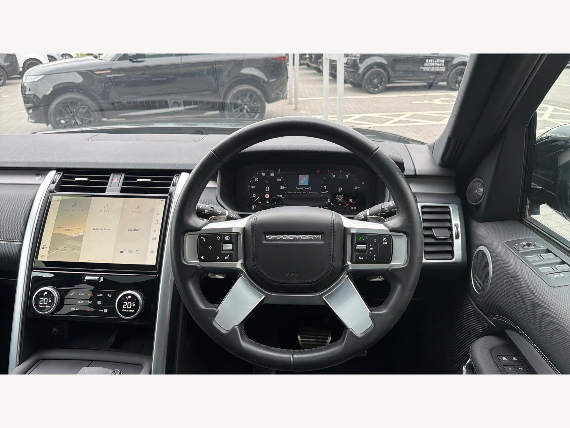 Land Rover Discovery view 18