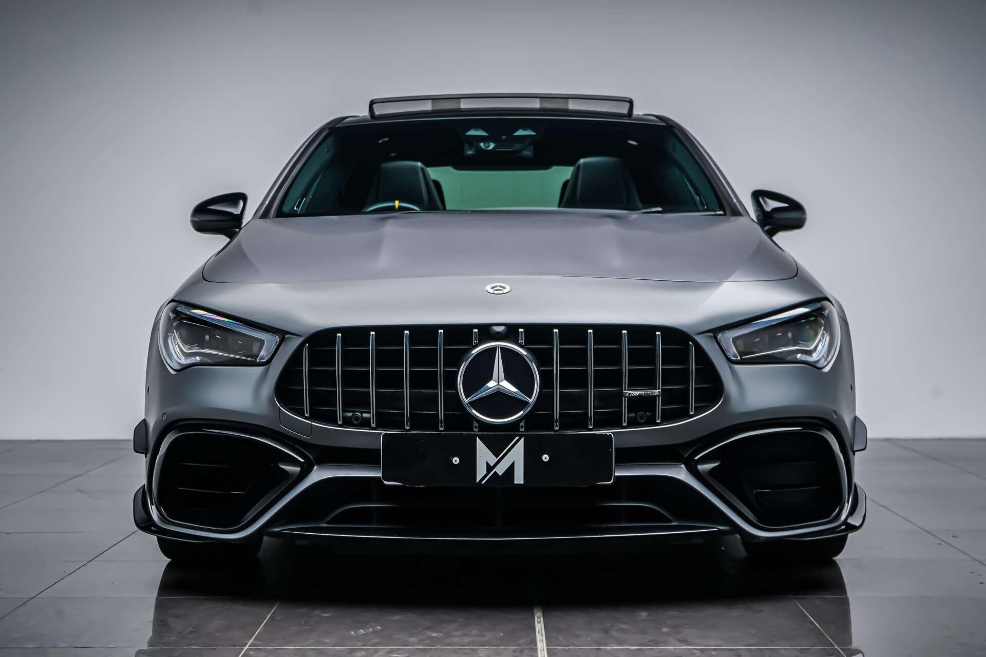 Mercedes-Benz Cla view 2