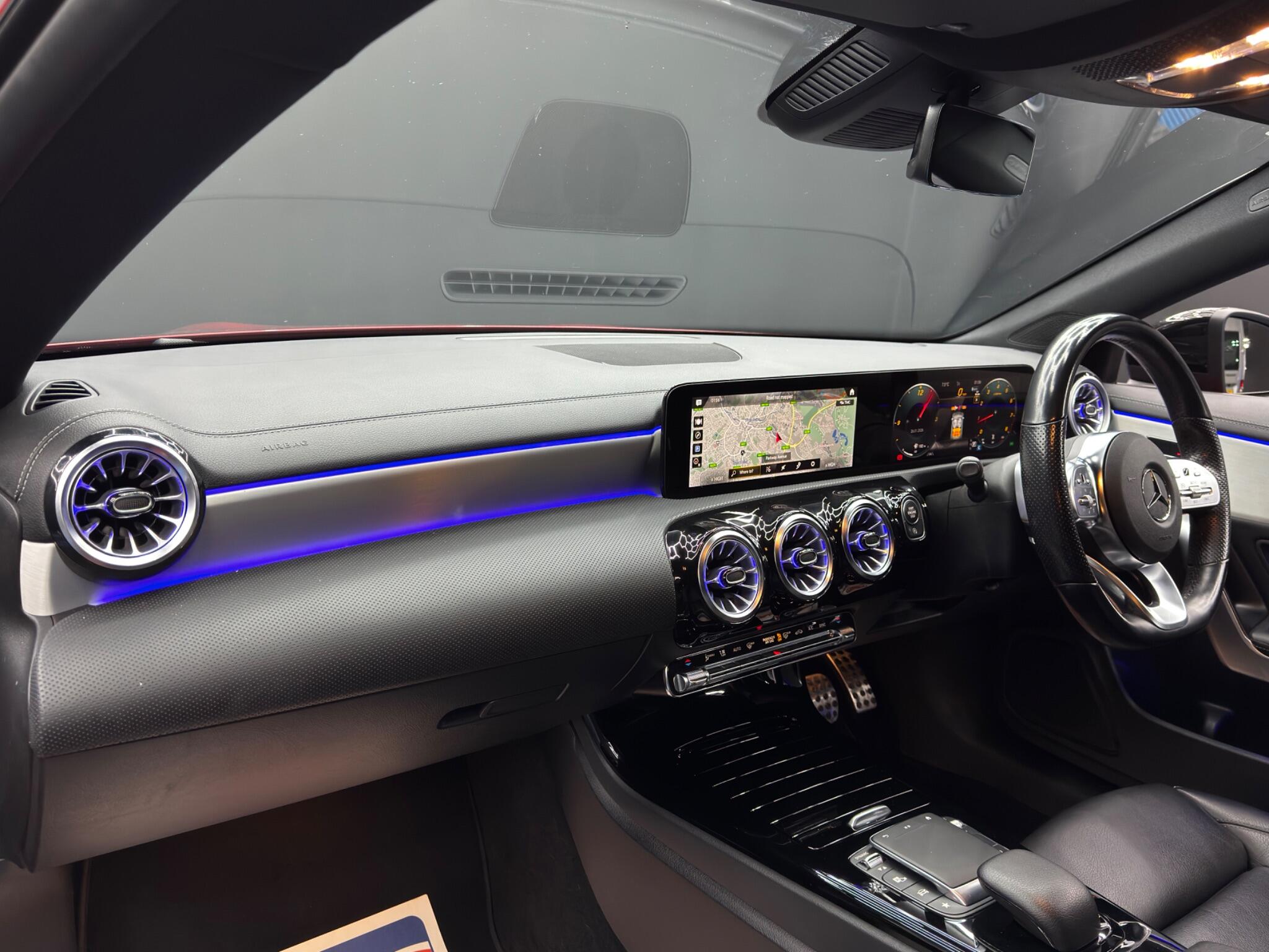 Mercedes-Benz Cla view 12