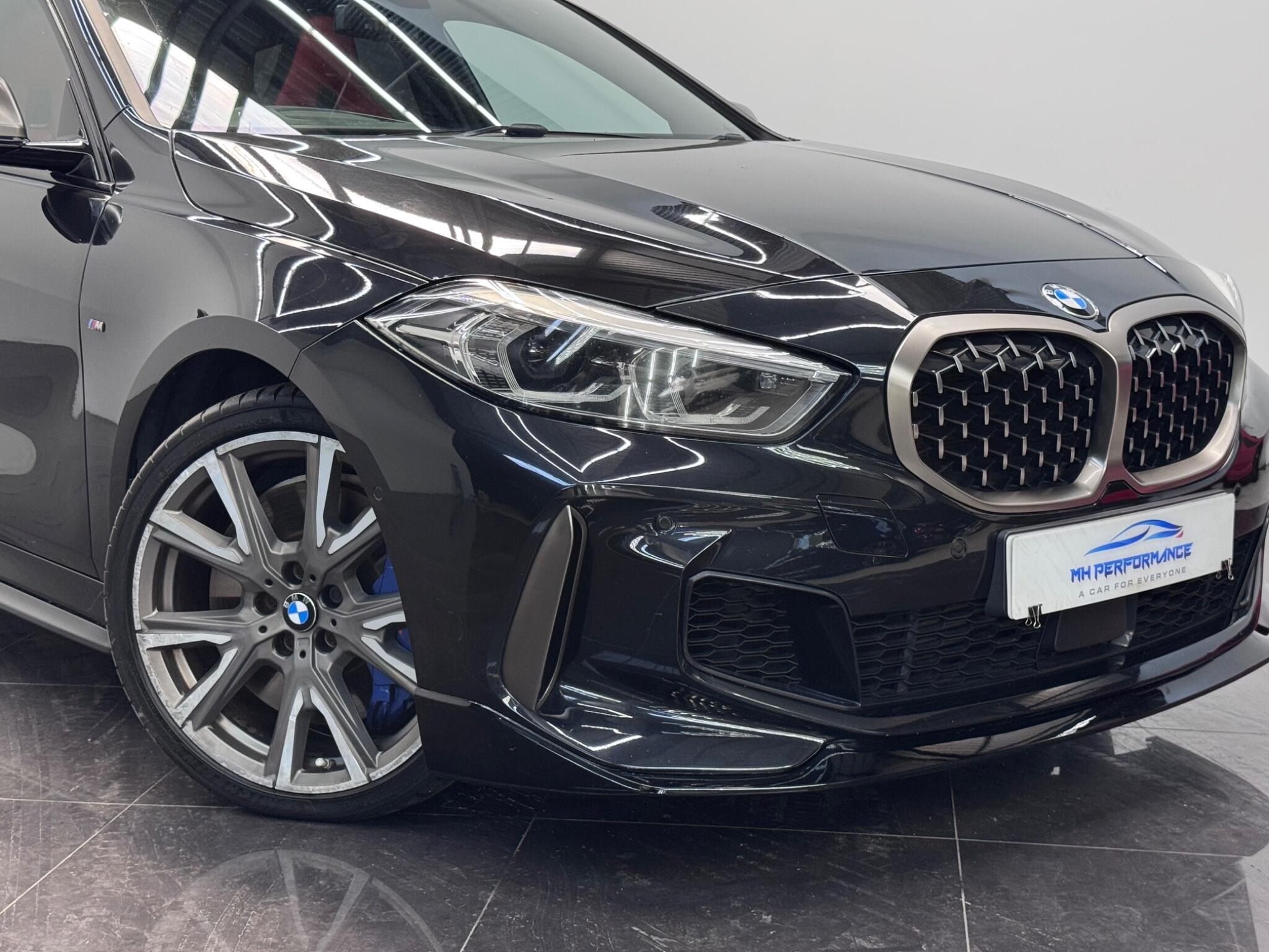 BMW 1 Series view 10