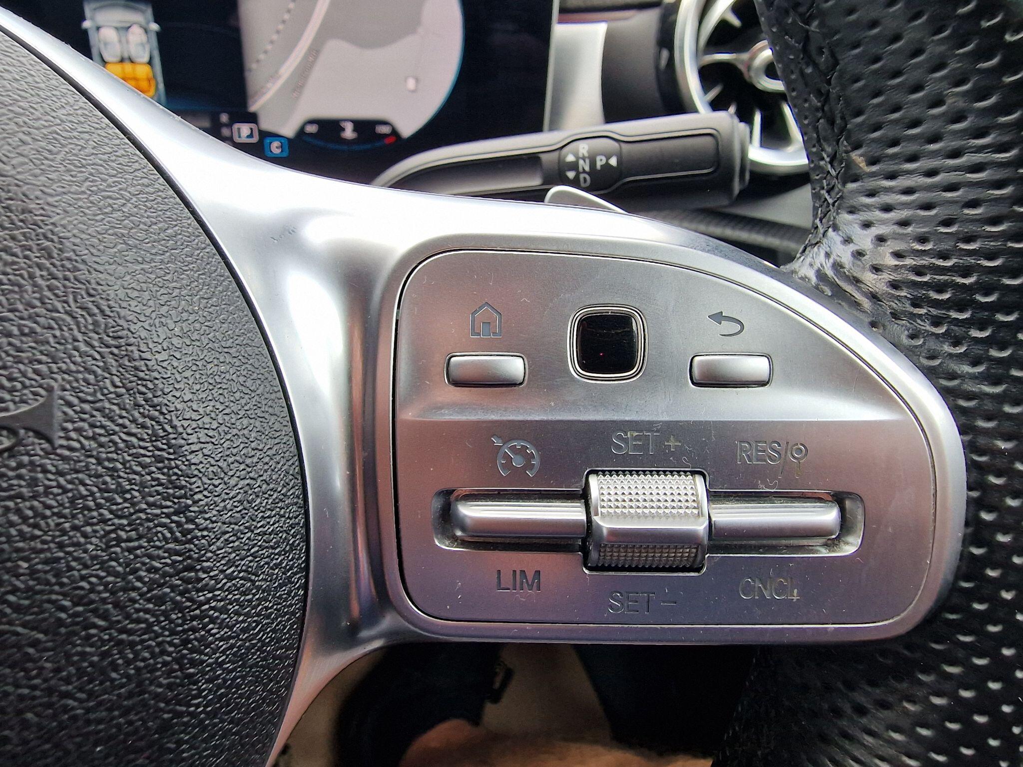 Mercedes-Benz CLA view 22