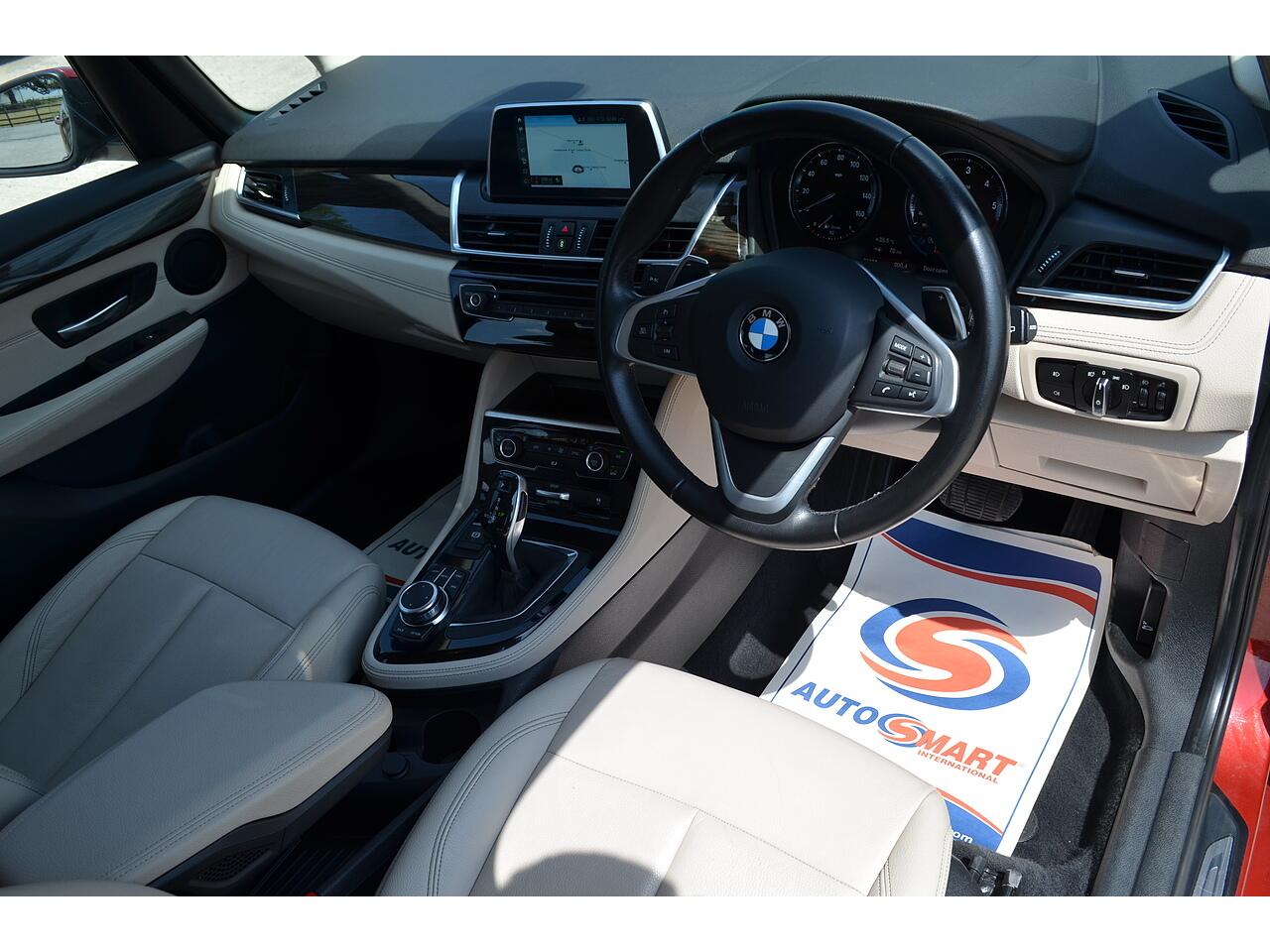 BMW 2 Series view 2
