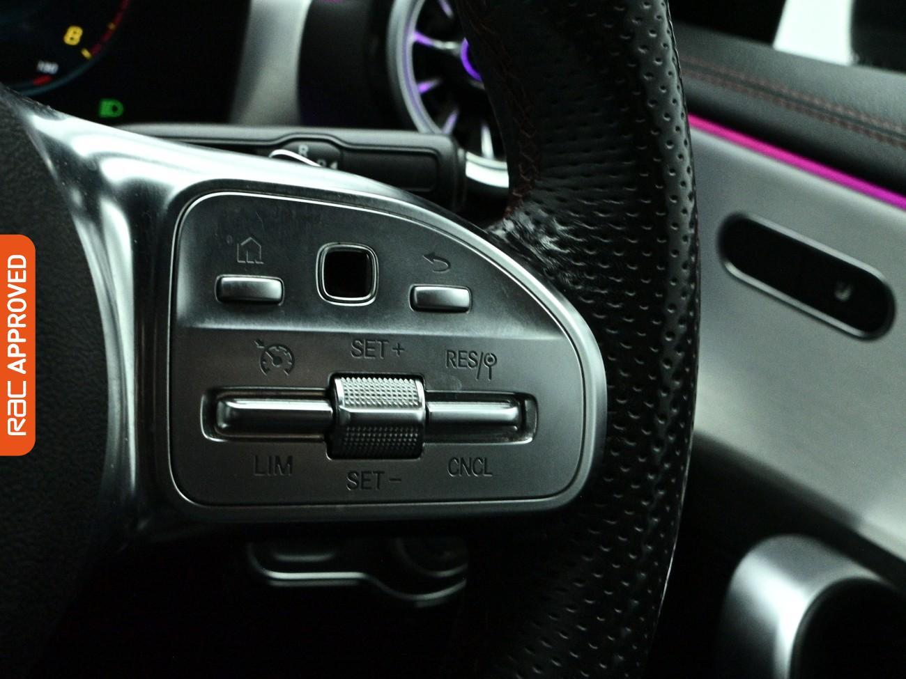 Mercedes-Benz Cla view 22
