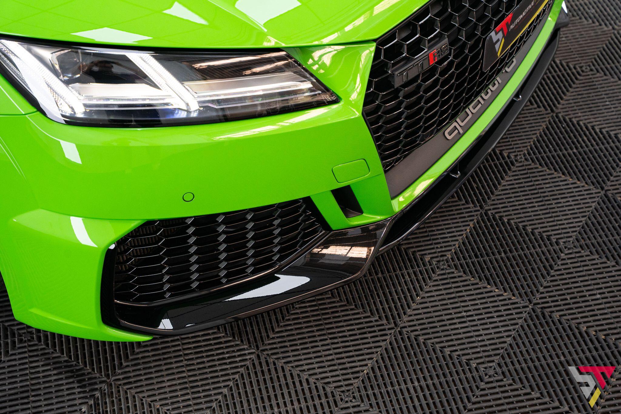 Audi TT RS view 30
