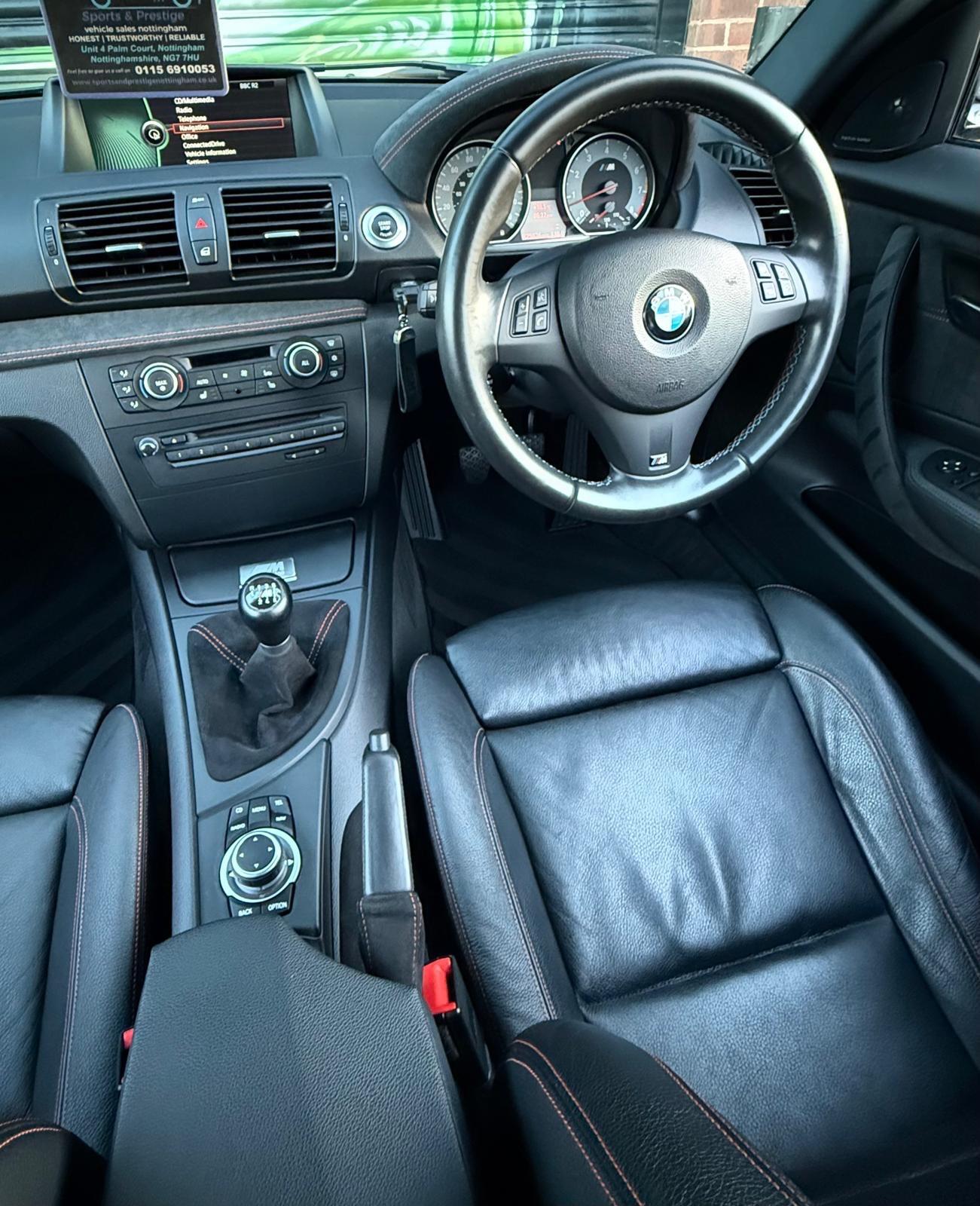 BMW 1 Series view 27