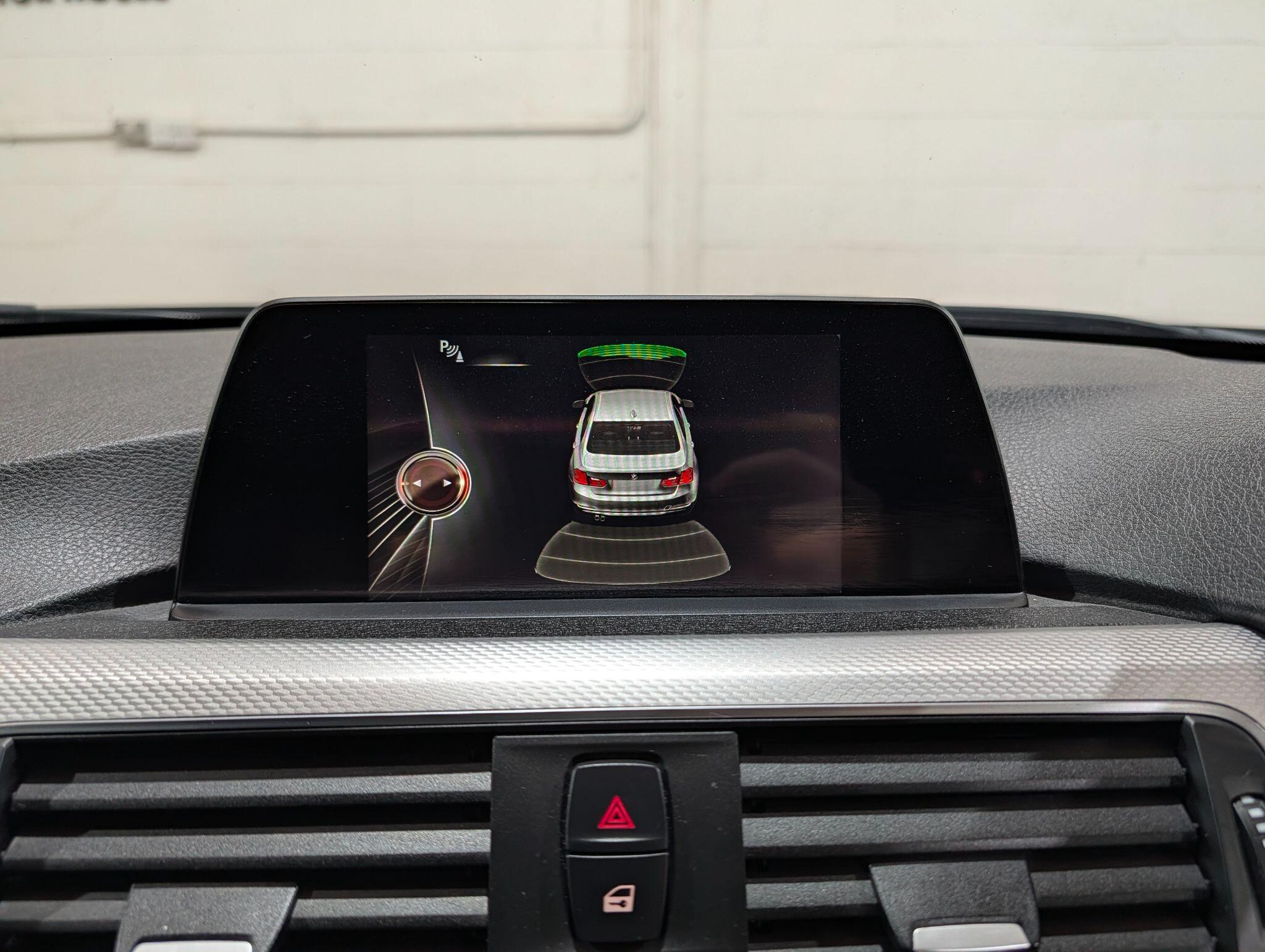 BMW 3 Series view 55