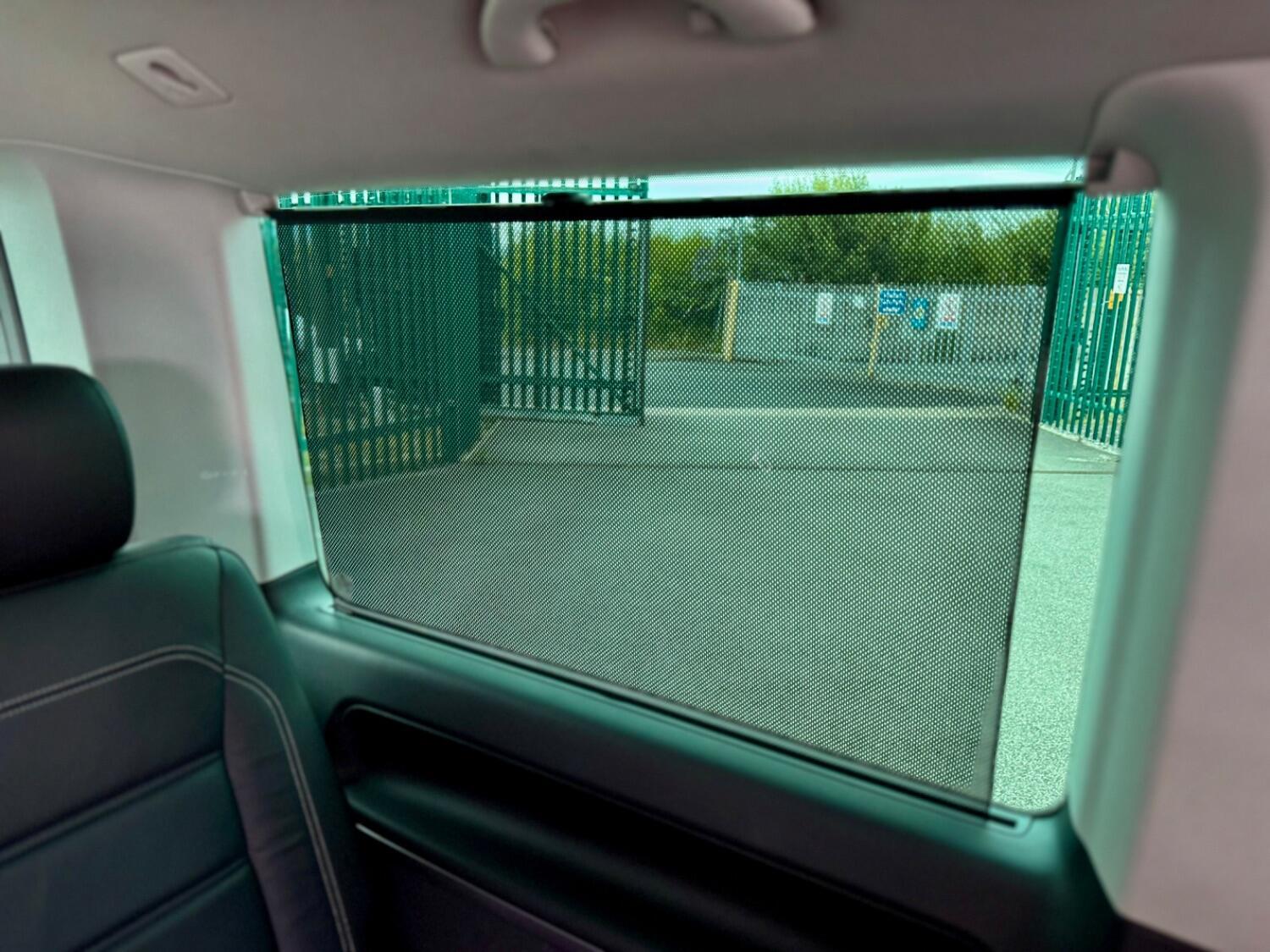 Volkswagen Caravelle view 59