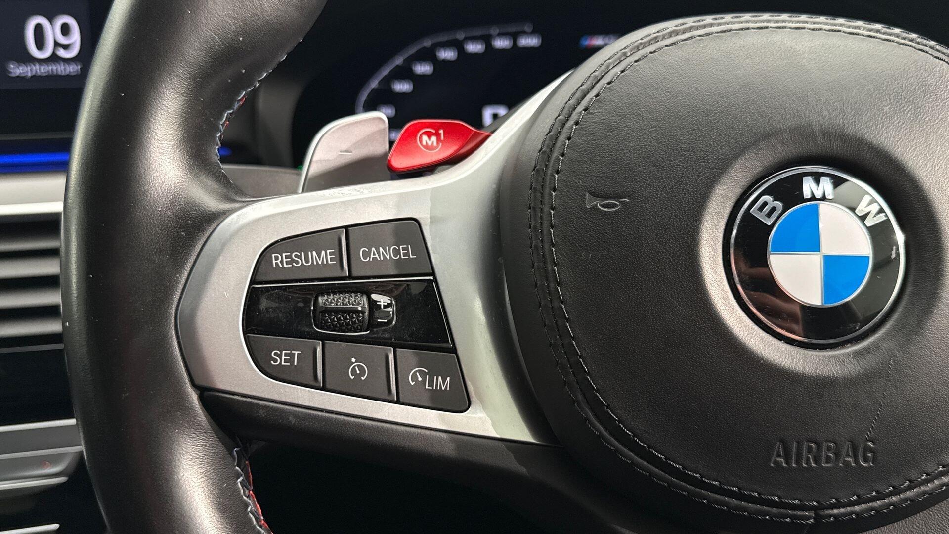 BMW M5 view 17