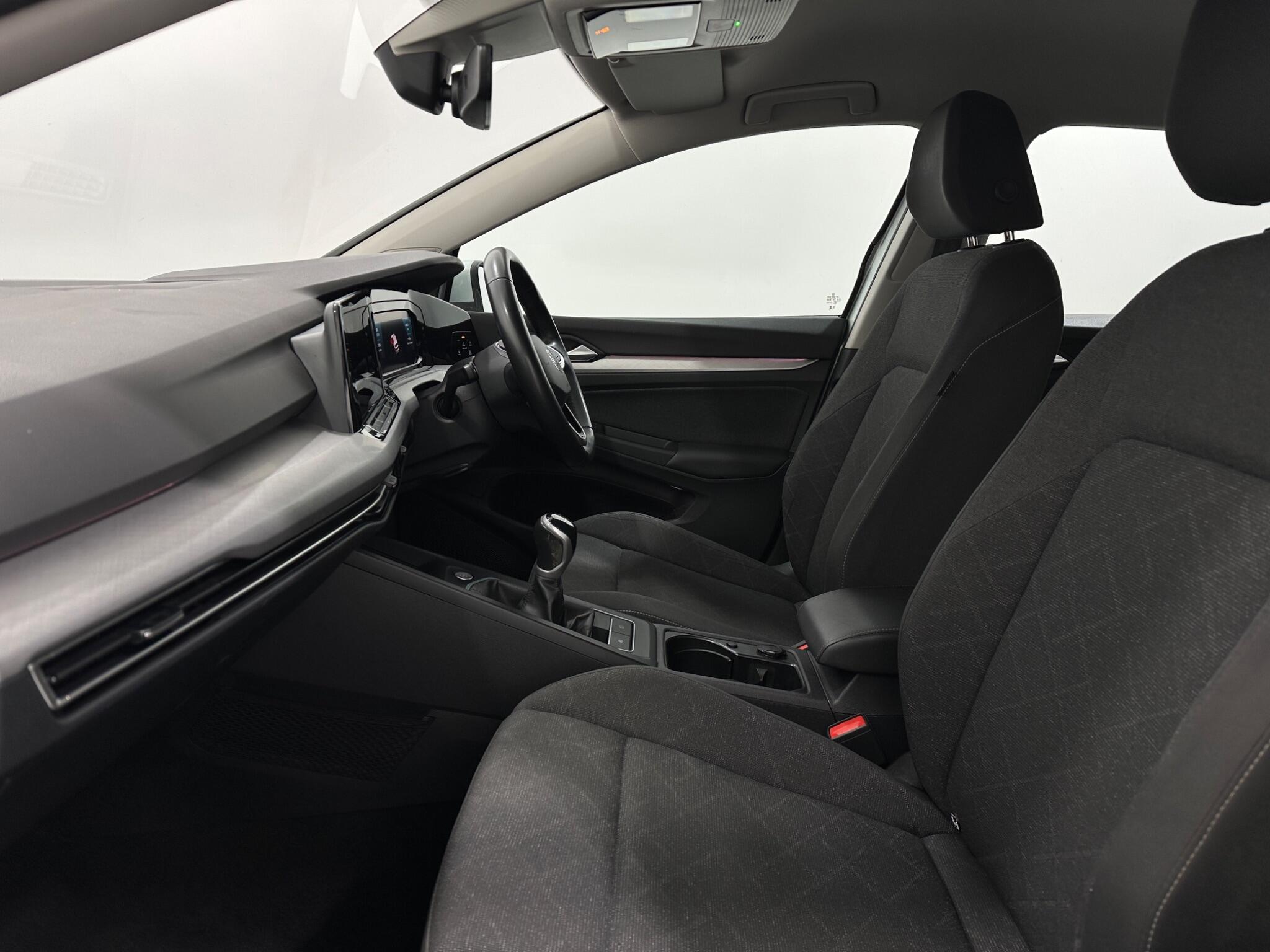 Volkswagen Golf view 35