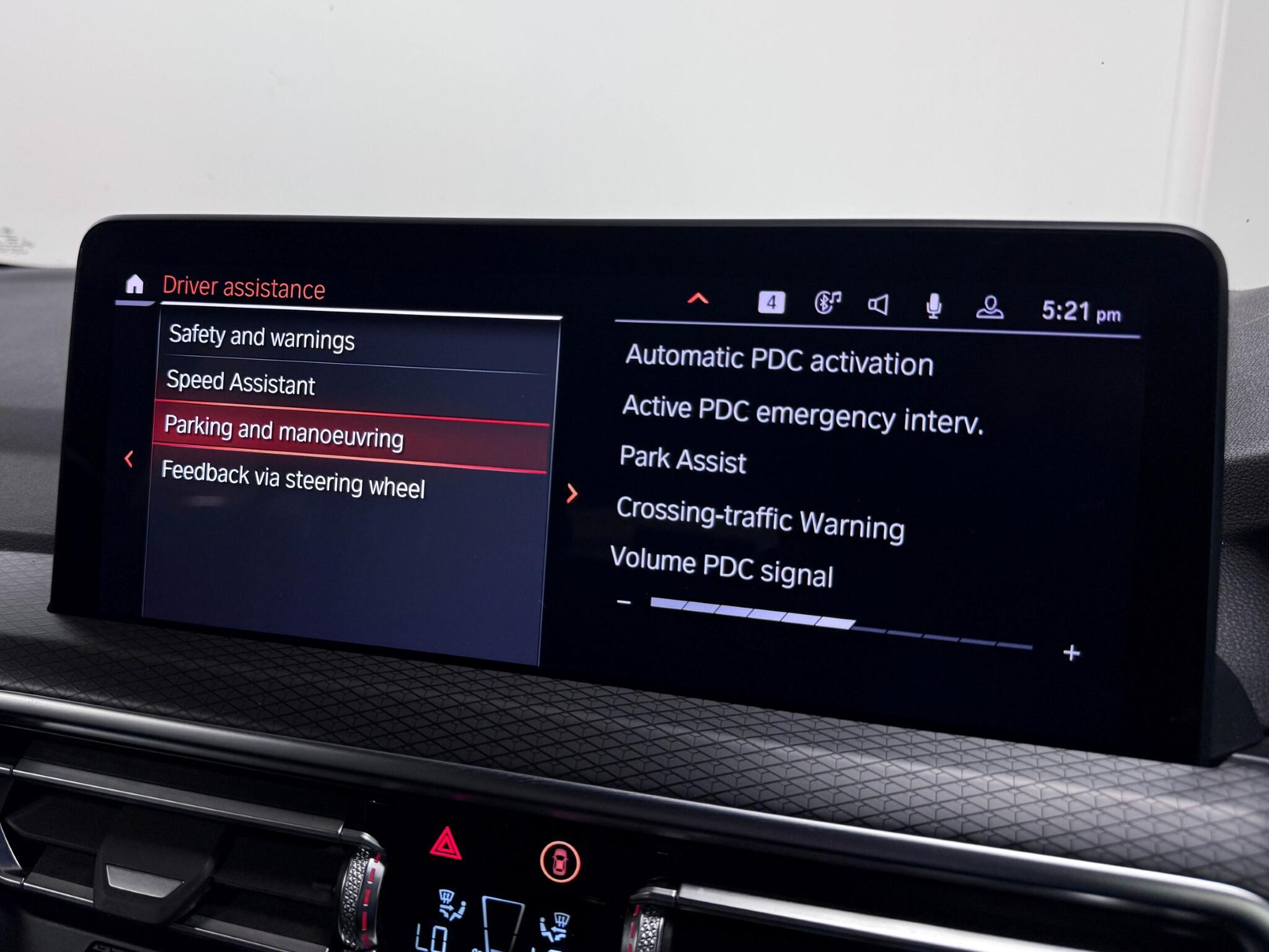 BMW X4 view 65