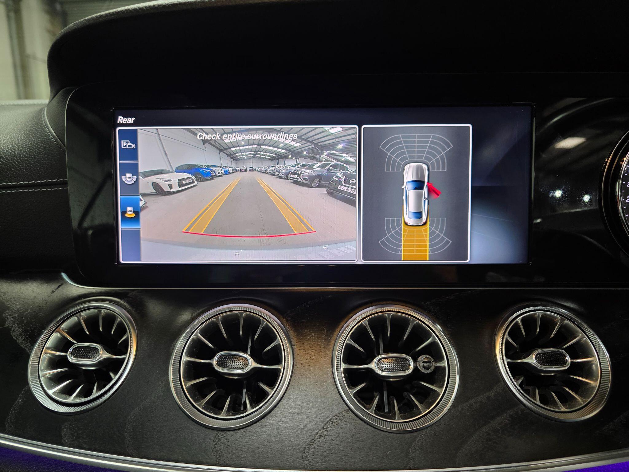 Mercedes-Benz E Class view 10