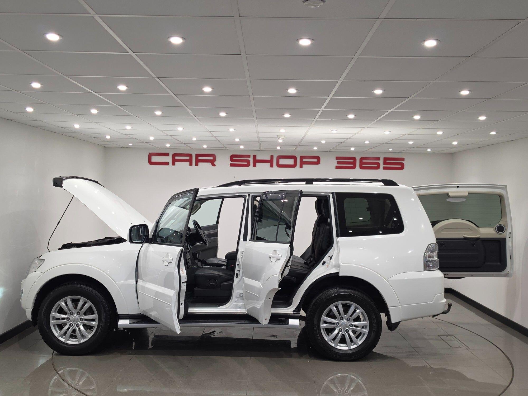 Mitsubishi Shogun view 43