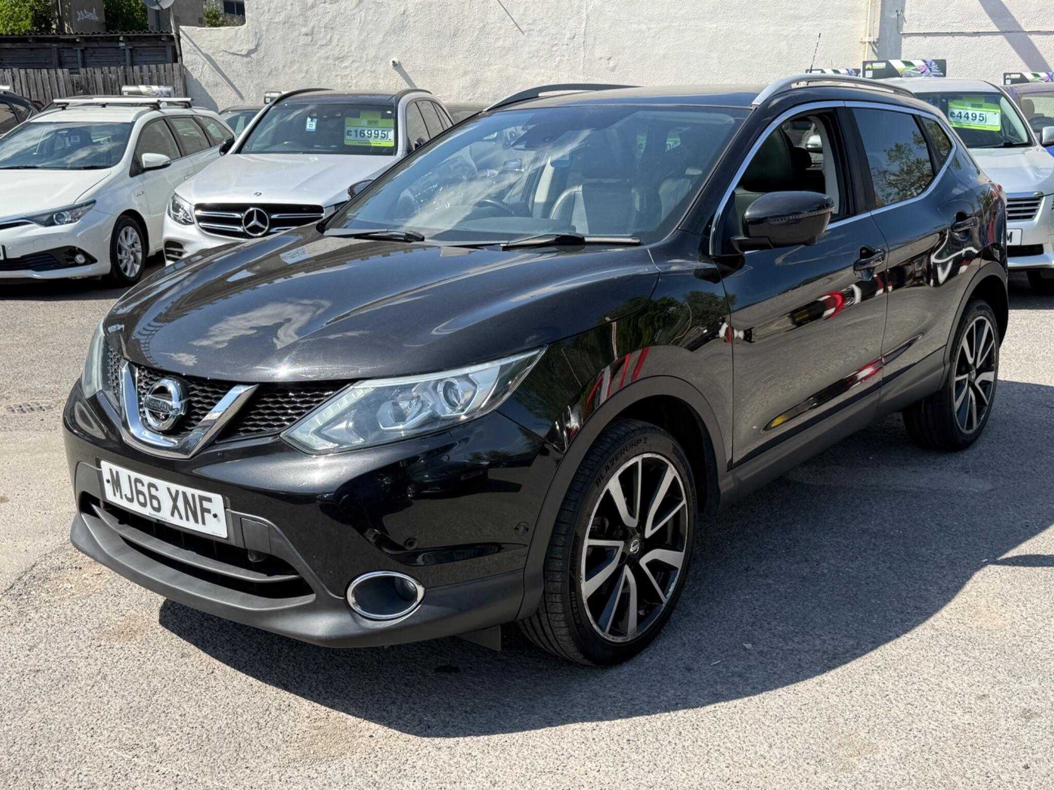 Nissan Qashqai - Image 8