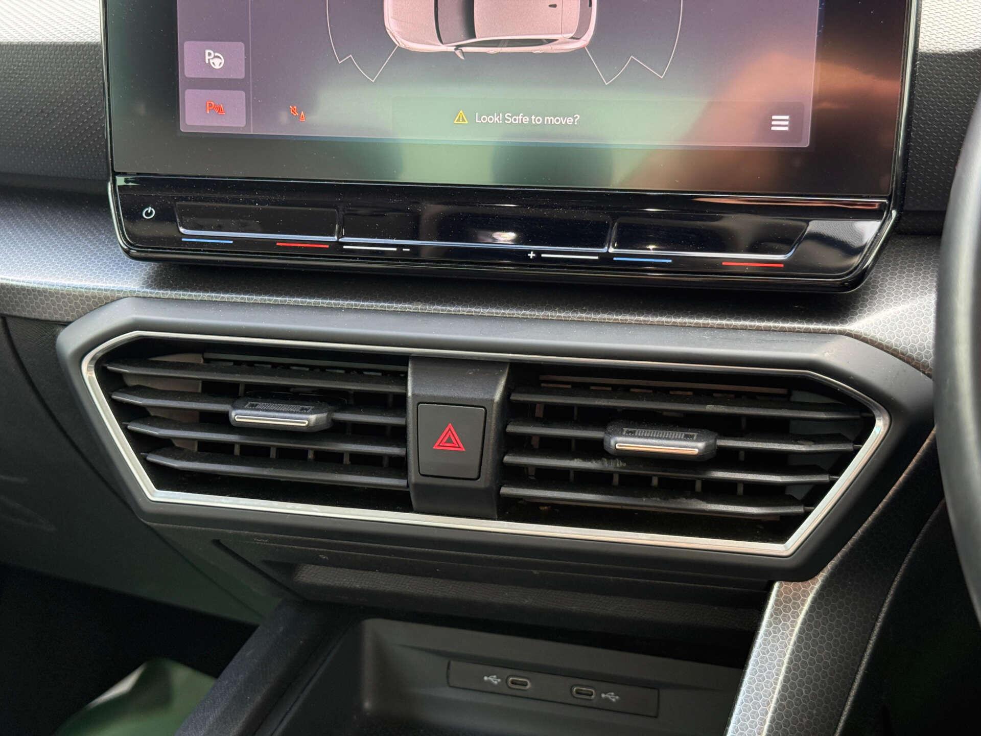 Seat Leon Leon view 53