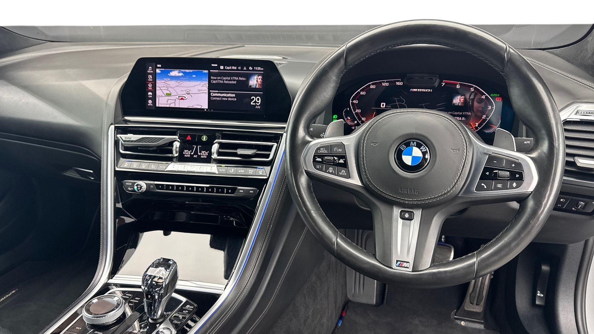 BMW 8 Series view 4