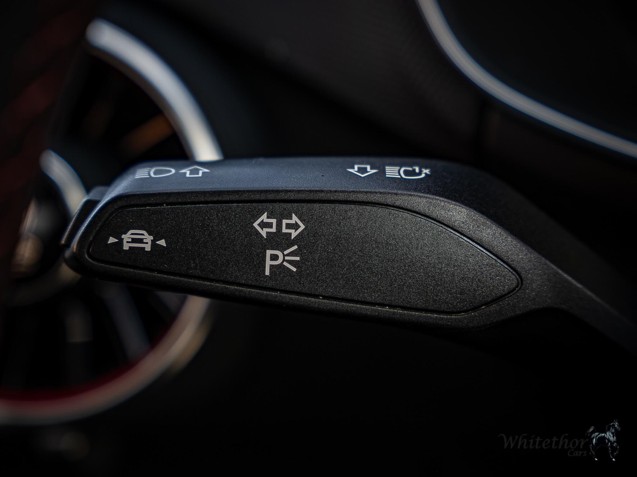 Audi TT RS view 19