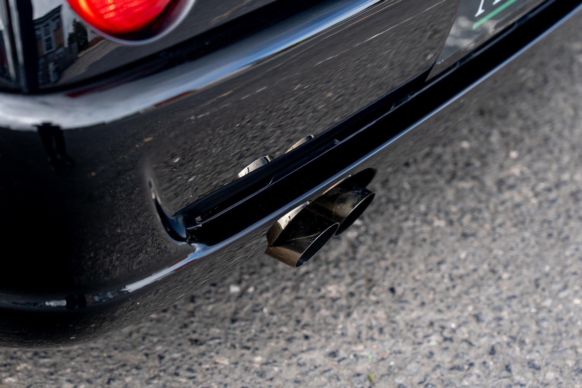 Ferrari 355 F1 view 60