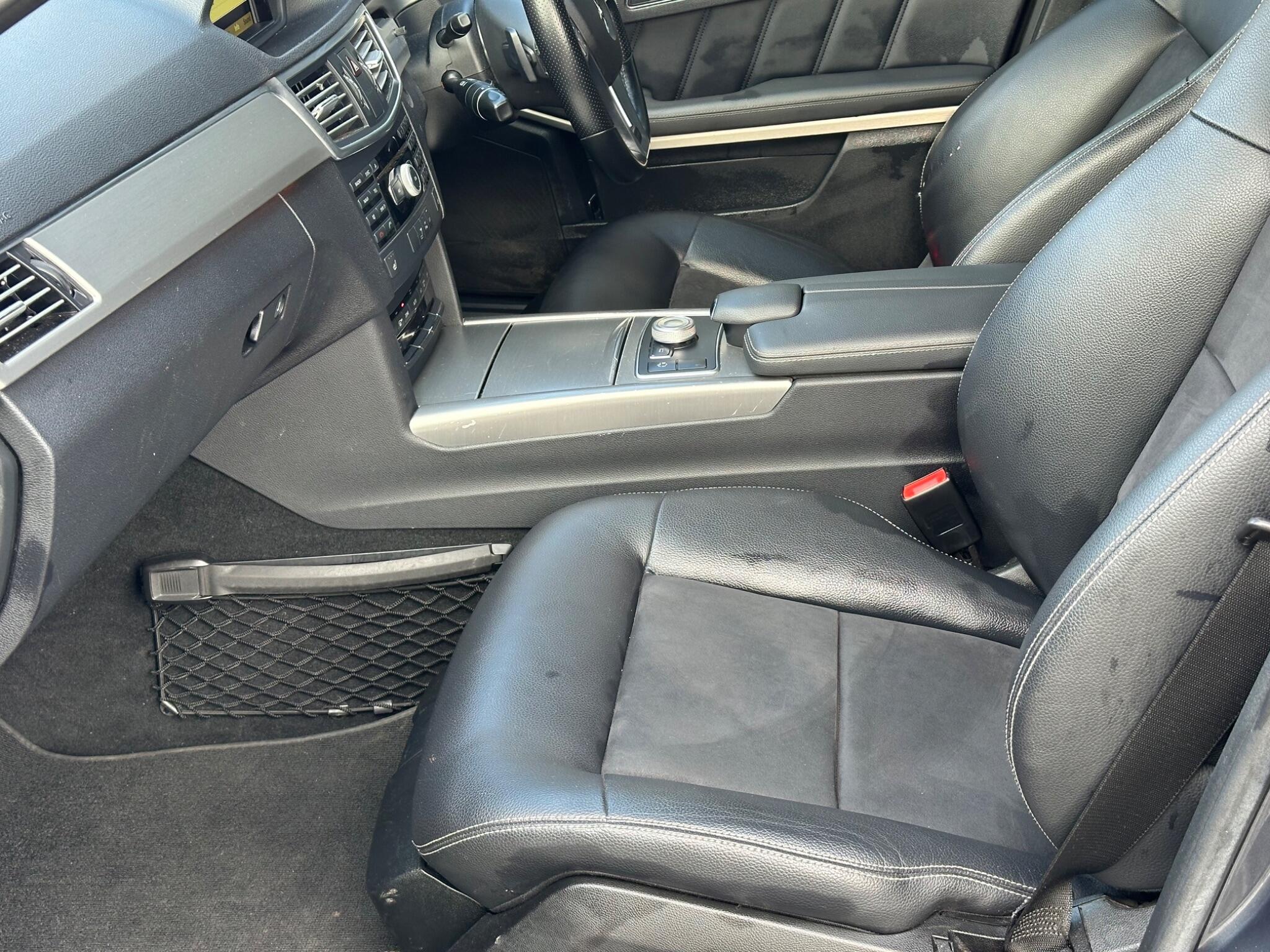 Mercedes-Benz E-Class view 9
