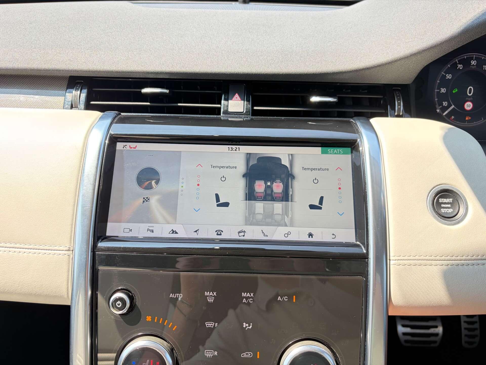 Land Rover Discovery Sport view 50